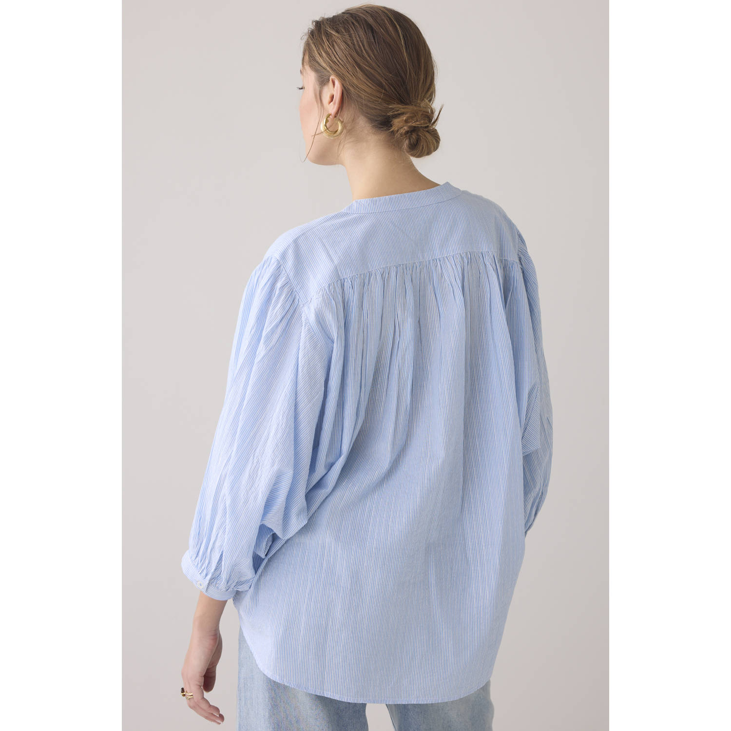 Summum blouse lichtblauw met lurex