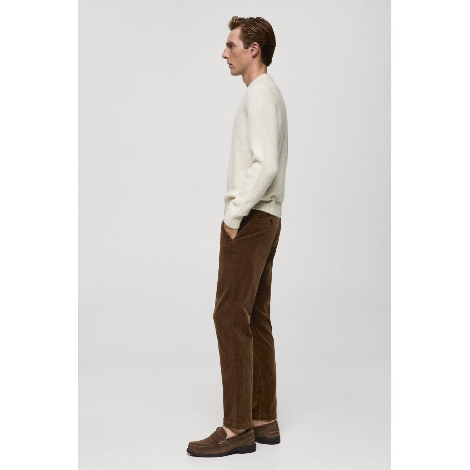 Mango Man corduroy slim fit broek bruin