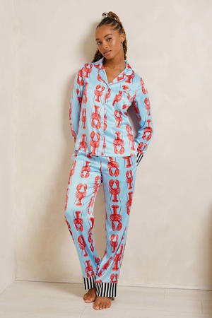 satijnen pyjama lichtblauw/rood