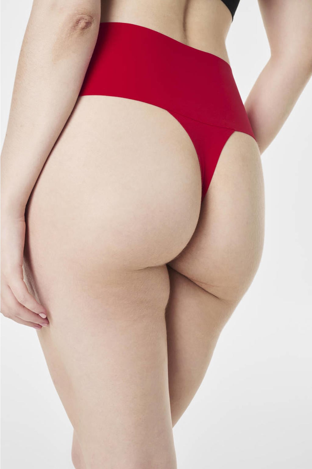 SPANXsupersmooth™ Undie-tectable seamless licht corrigerende string rood
