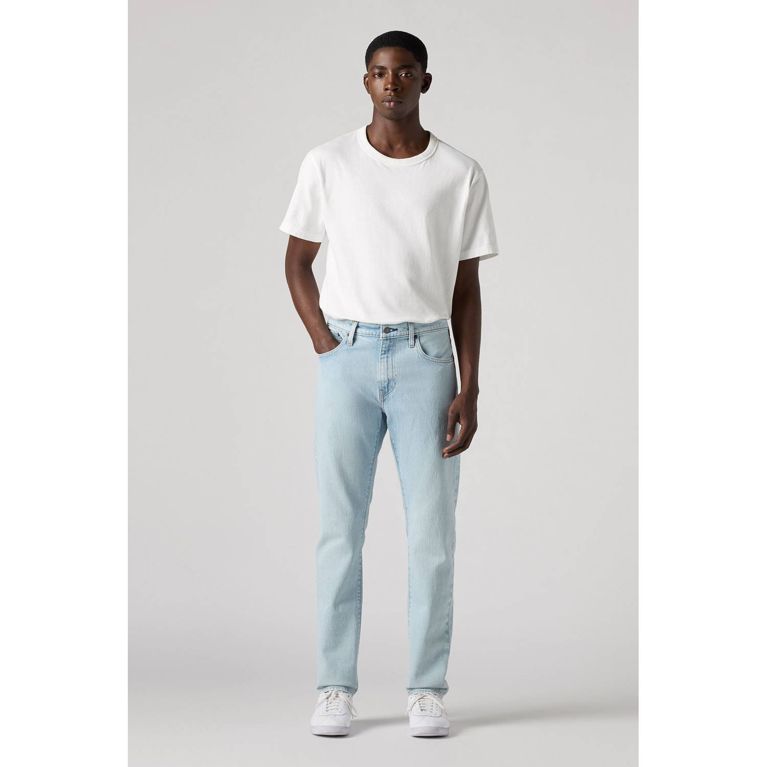 Levi's 512 slim fit jeans clear skies ahead