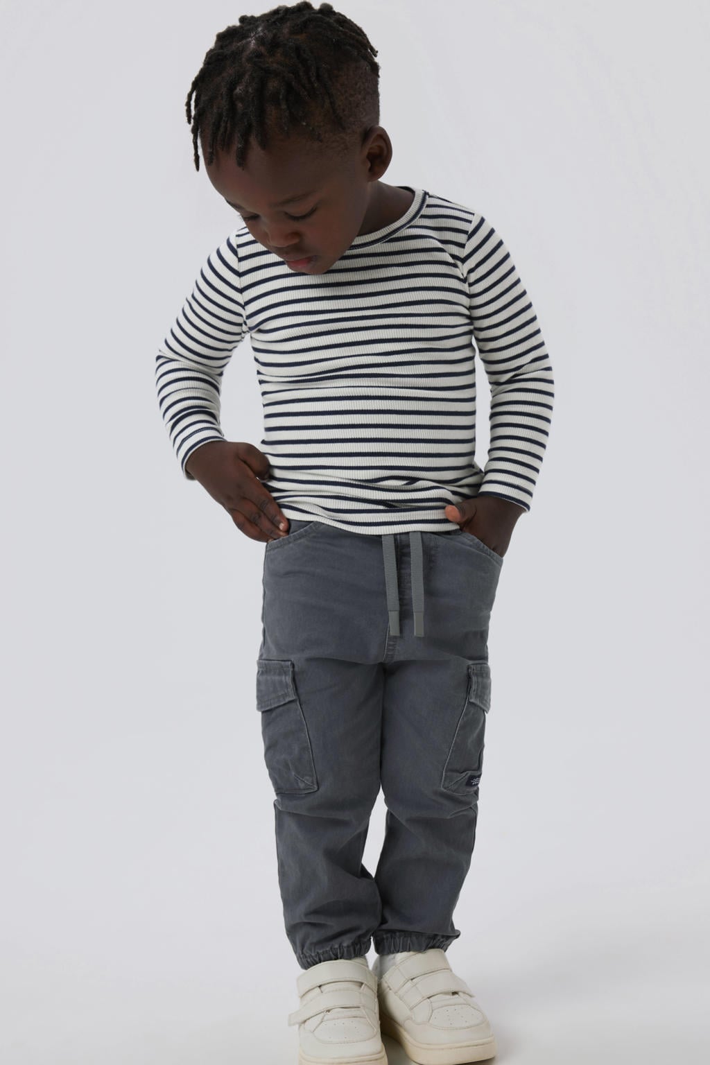 Donkerblauwe jongens en meisjes NAME IT MINI gestreepte longsleeve van katoen met lange mouwen, ronde hals en gebreide details