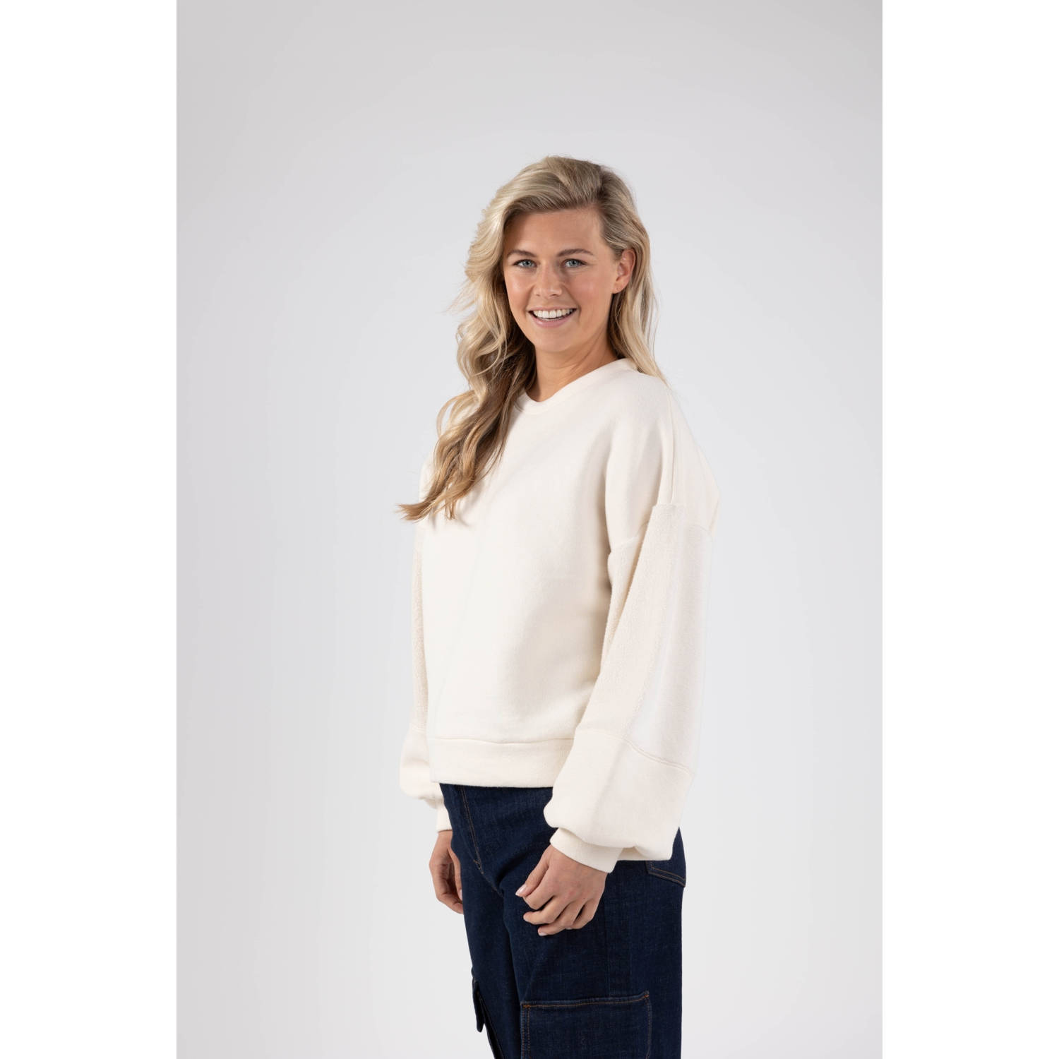 NUKUS sweater ecru