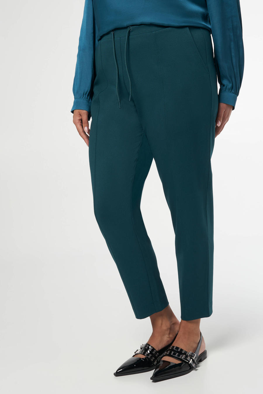 Flash By Zizzi Vrouwen Grote Maten Jeans Super Slim Hoge Taille Maat 42W / 78 cm Zwart Flash By Zizzi Vrouwen Grote Maten Jeans Super Slim Hoge Taille Maat 42W / 78 cm Zwart