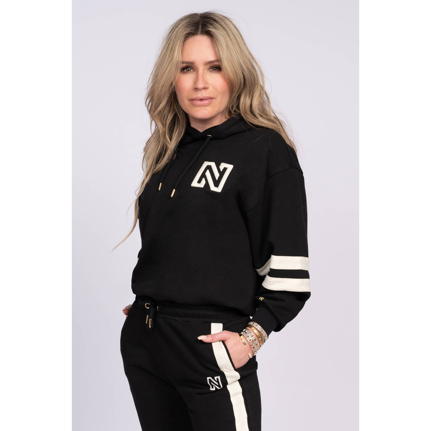 NIKKIE x Anna Nooshin hoodie zwart