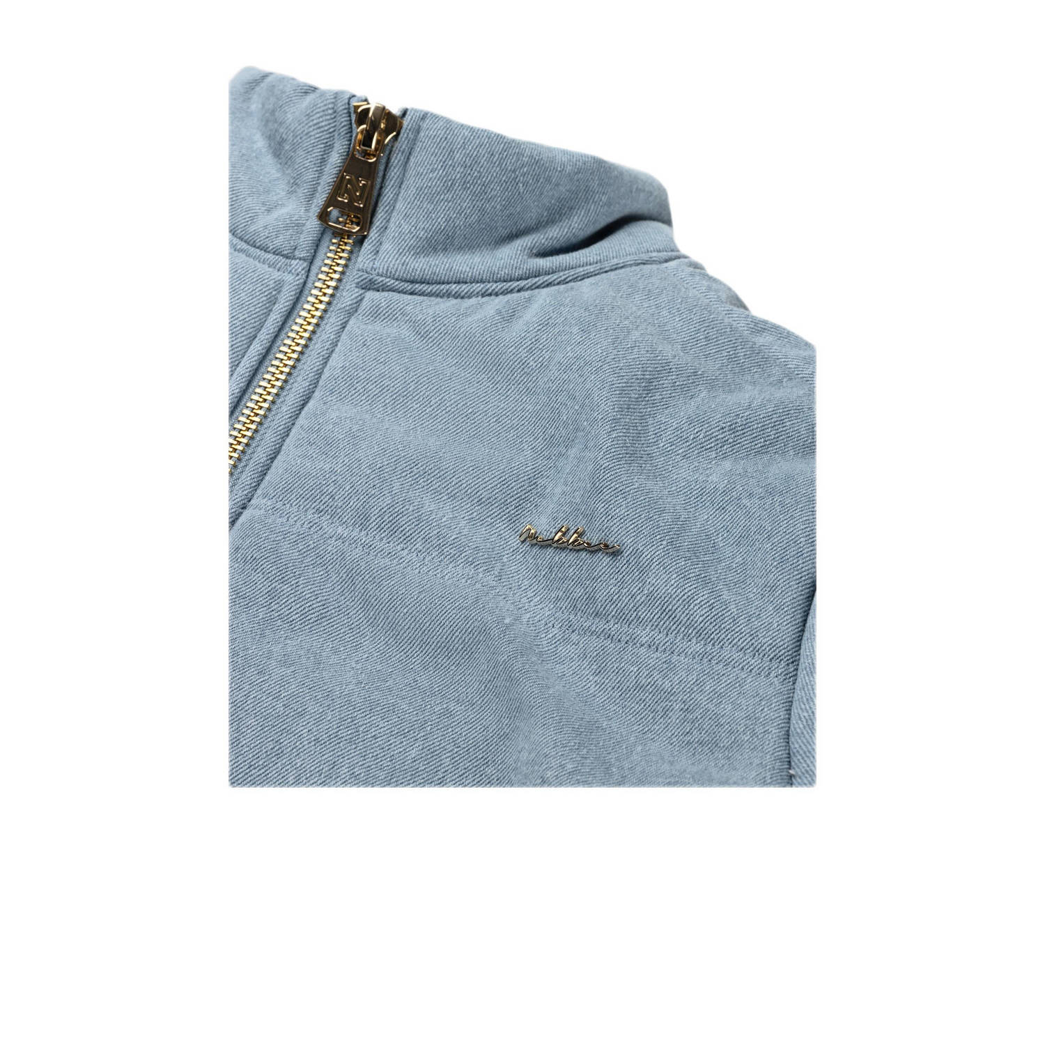 NIKKIE x Anna Nooshin gewatteerde jas light blue denim