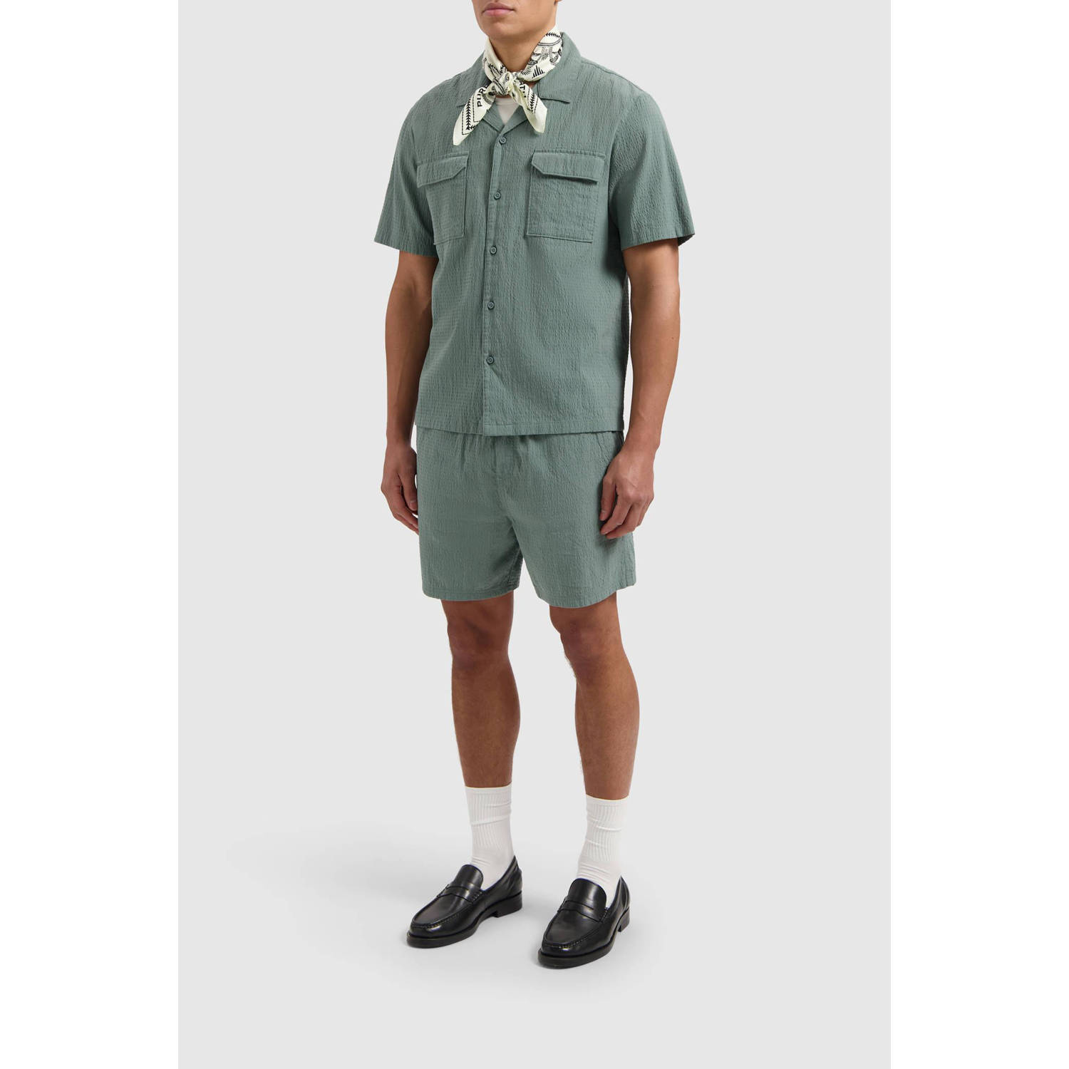 Pure Path regular casual short groen