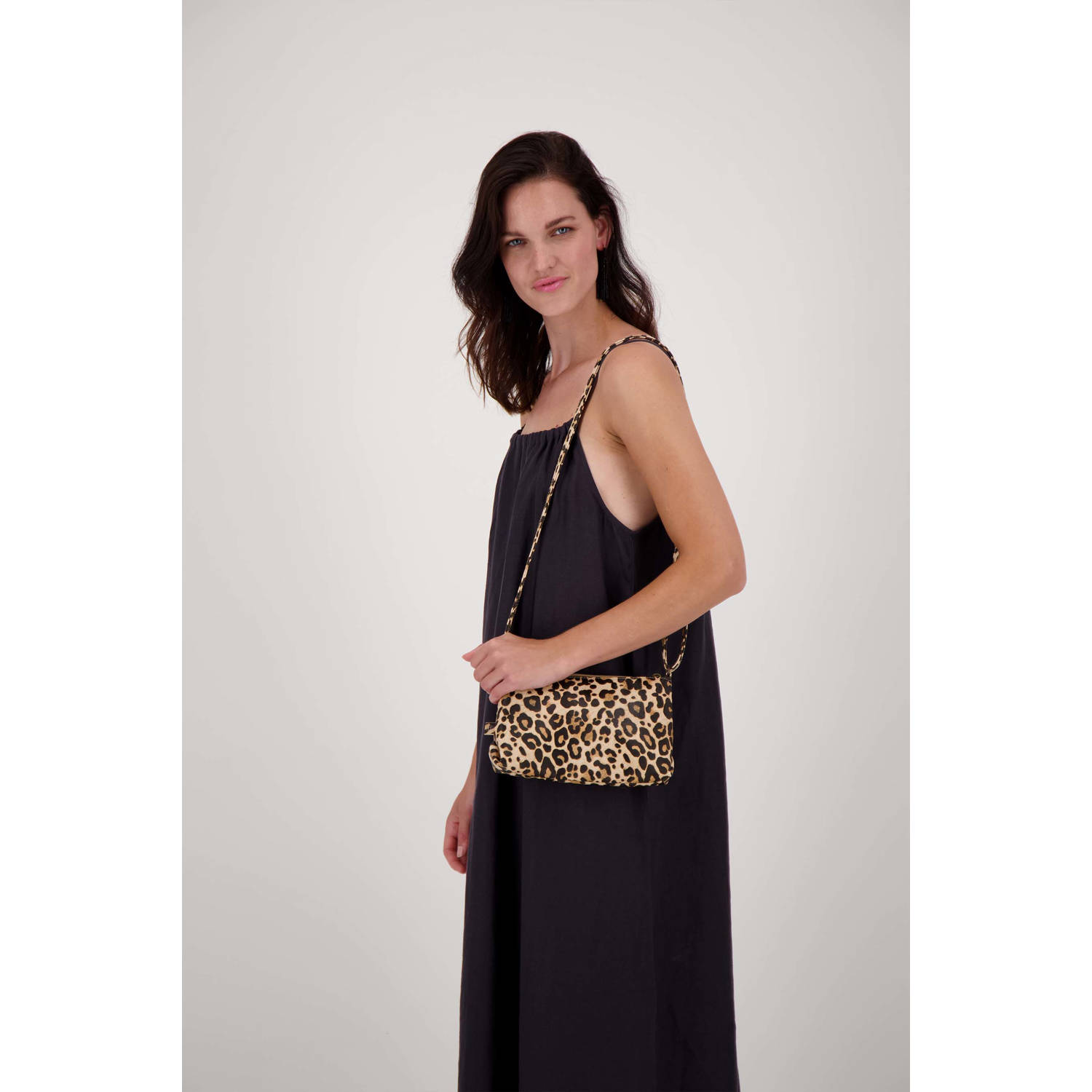 Zusss crossbody tas met panterprint bruin