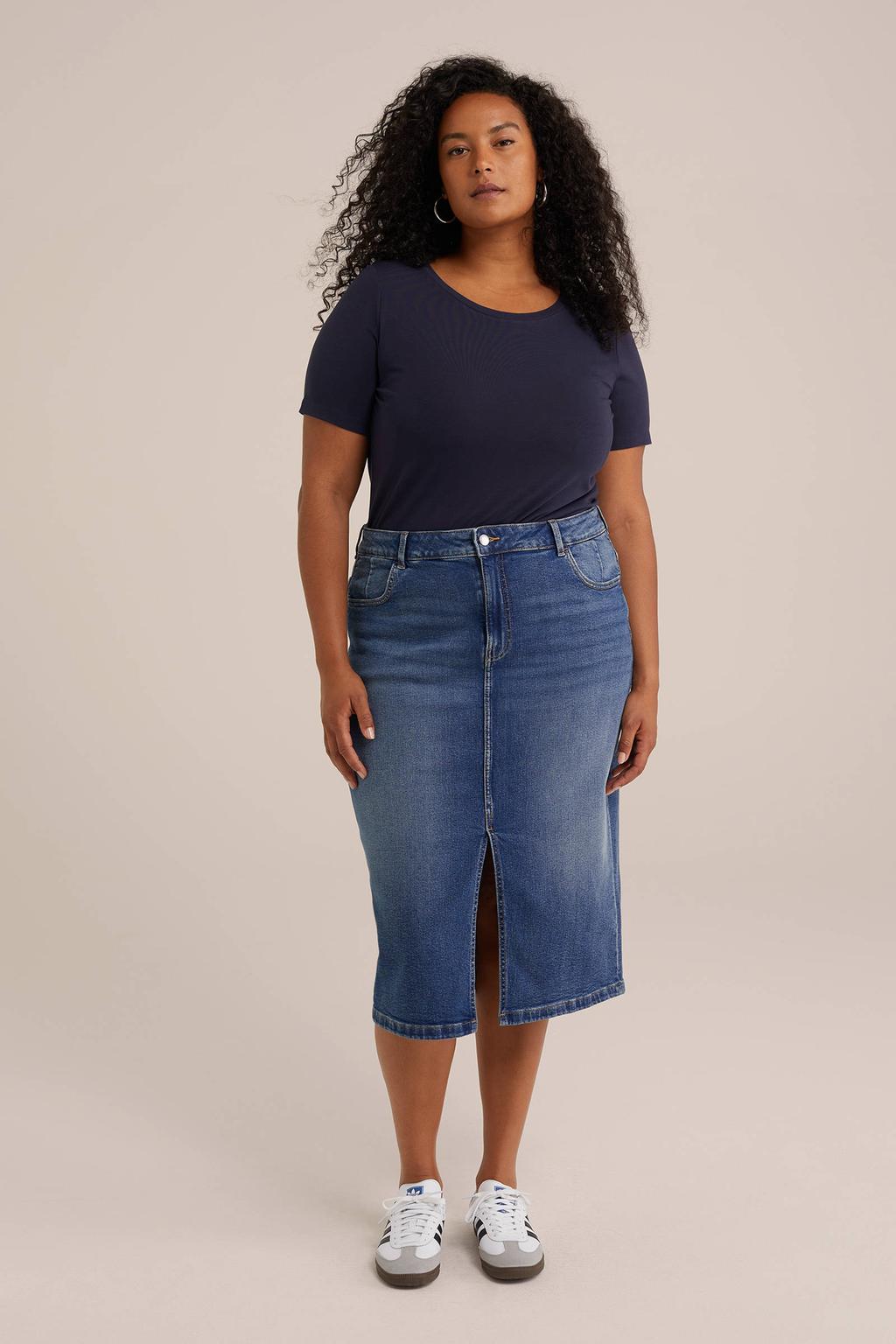 Donkerblauwe dames WE Fashion Curve T-shirt van katoen met effen, korte mouwen en ronde hals