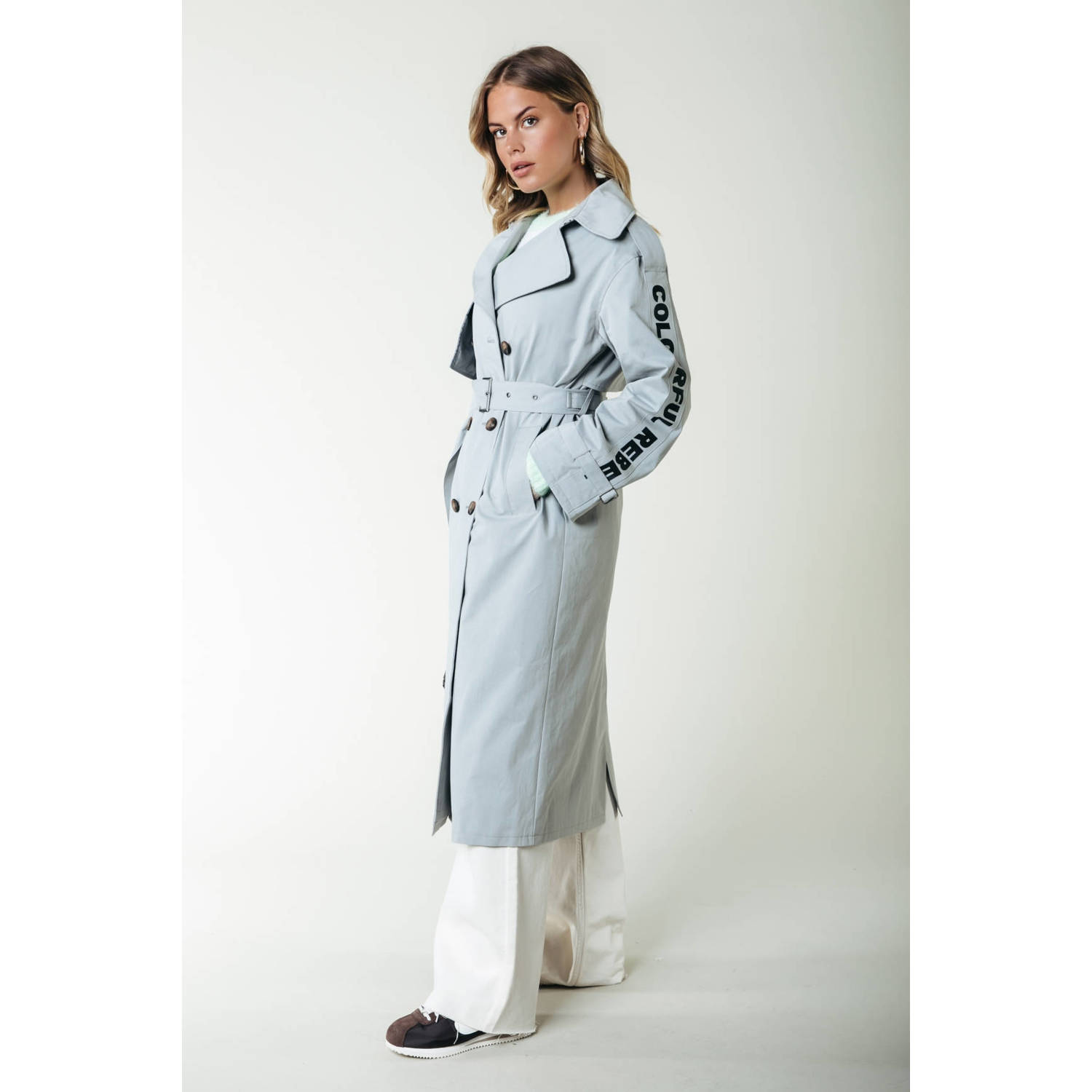 Colourful Rebel trenchcoat grijs