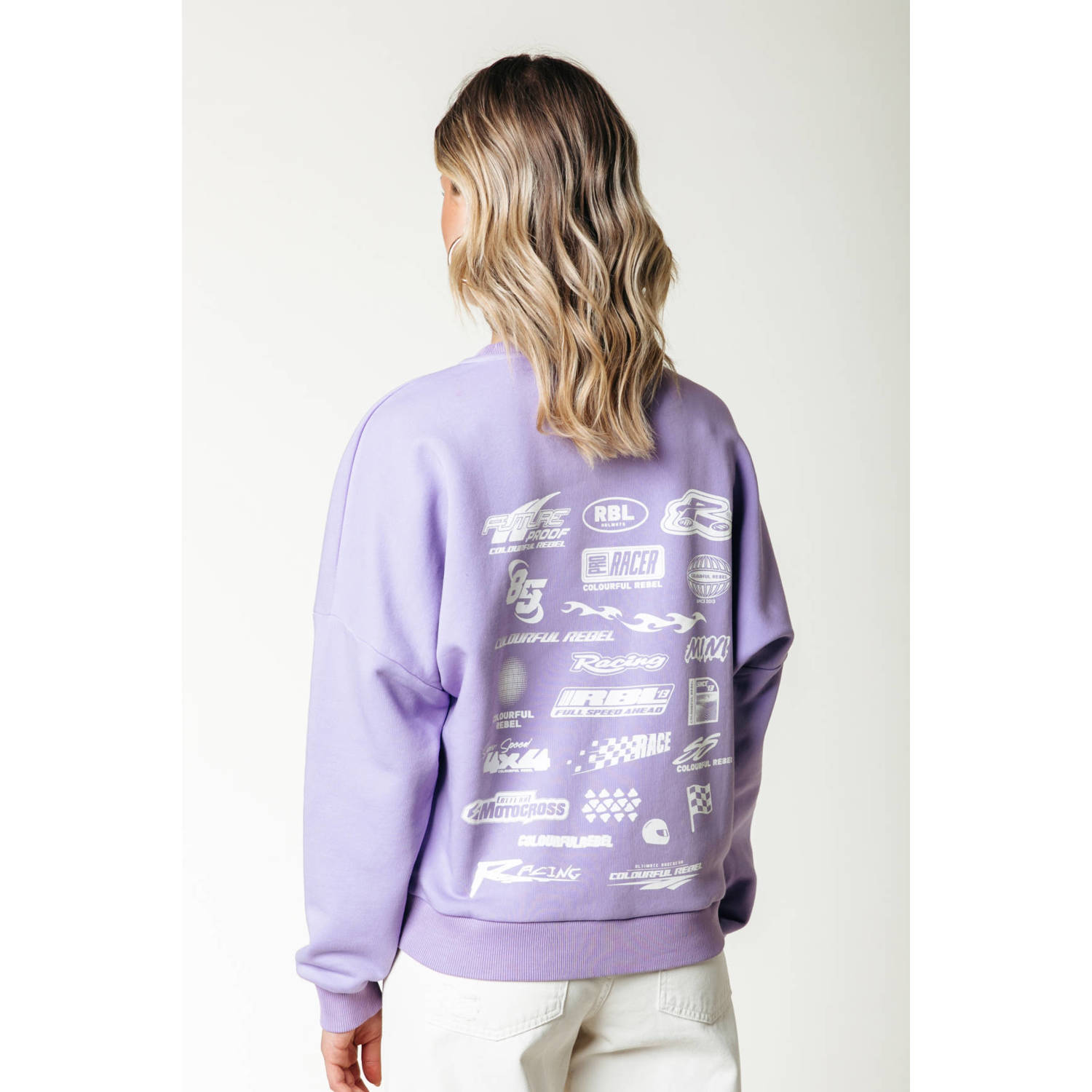 Colourful Rebel sweater lila