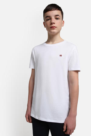 T-shirt wit