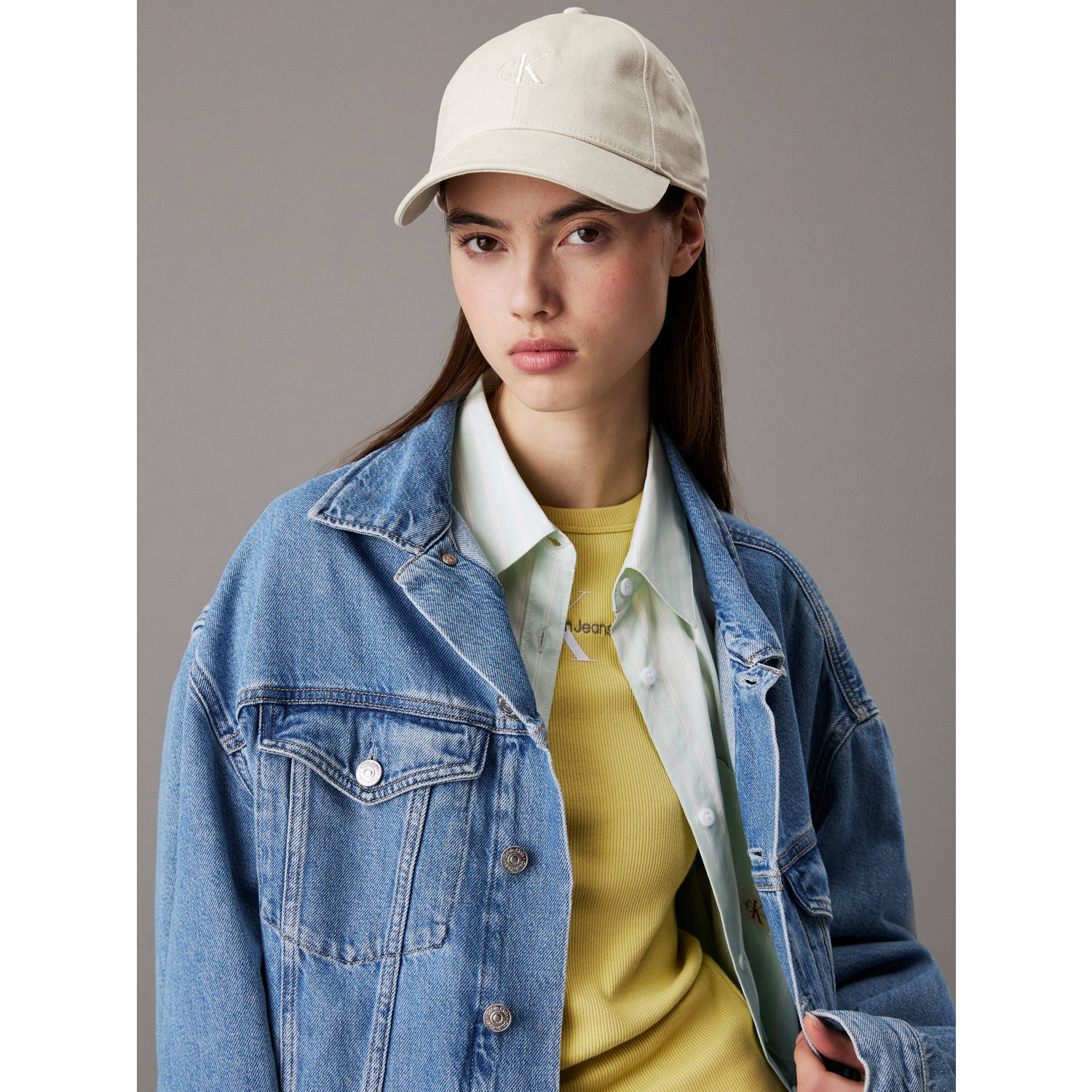 Calvin Klein Jeans Pet EMBROIDERED MONOGRAM CAP