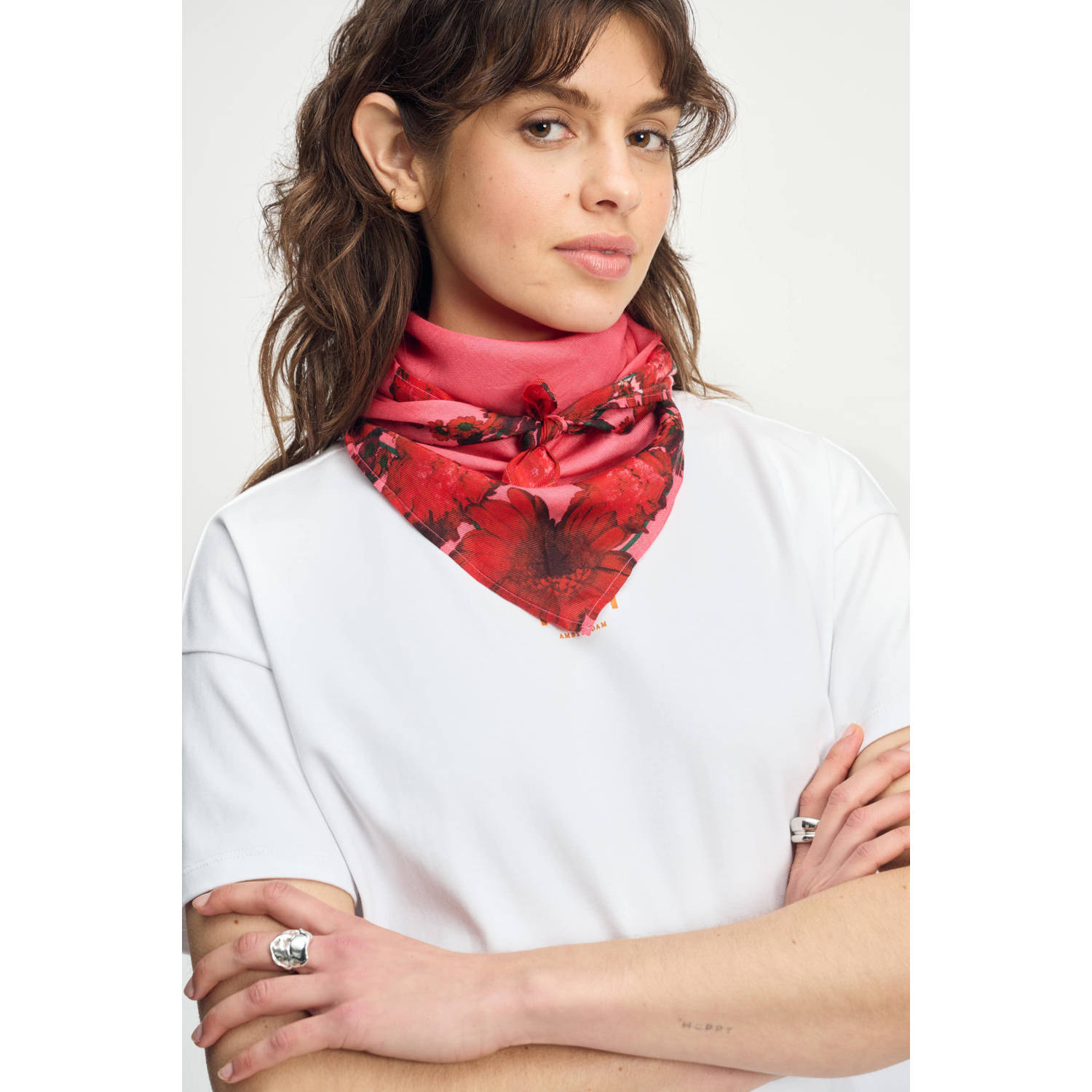 POM Amsterdam sjaal Raspberry Bouquet rood