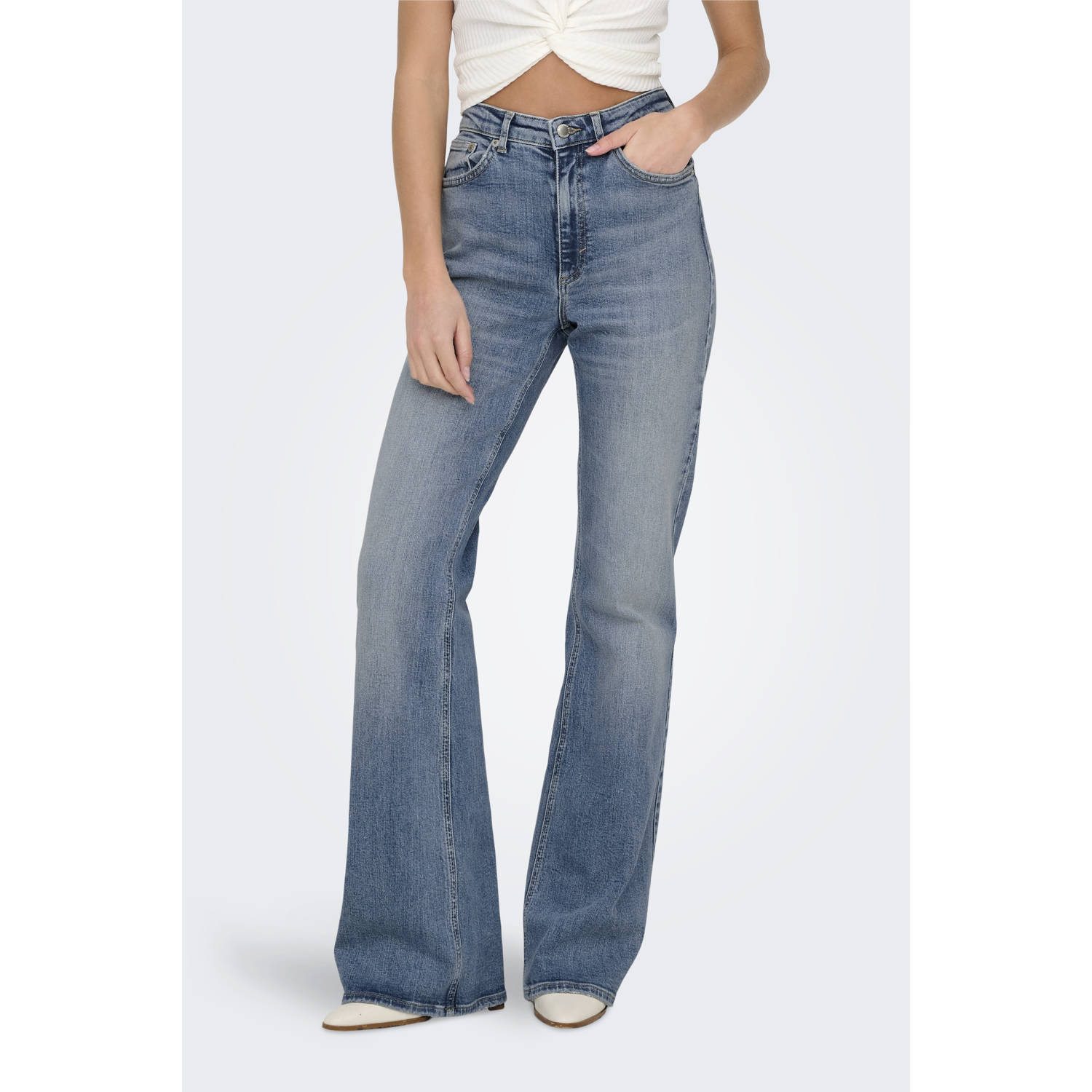 ONLY high waist flared jeans ONLJUICY medium blue denim