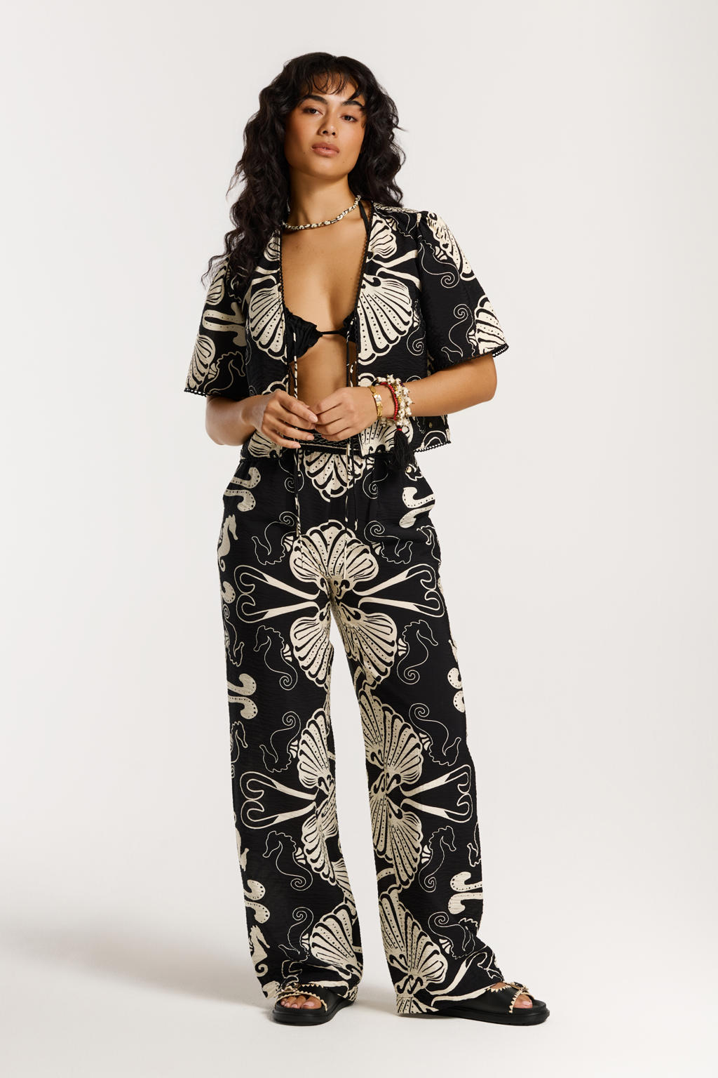 Shiwi The Sunshine Brand voorgevormde triangel bikini set Lynn zwart