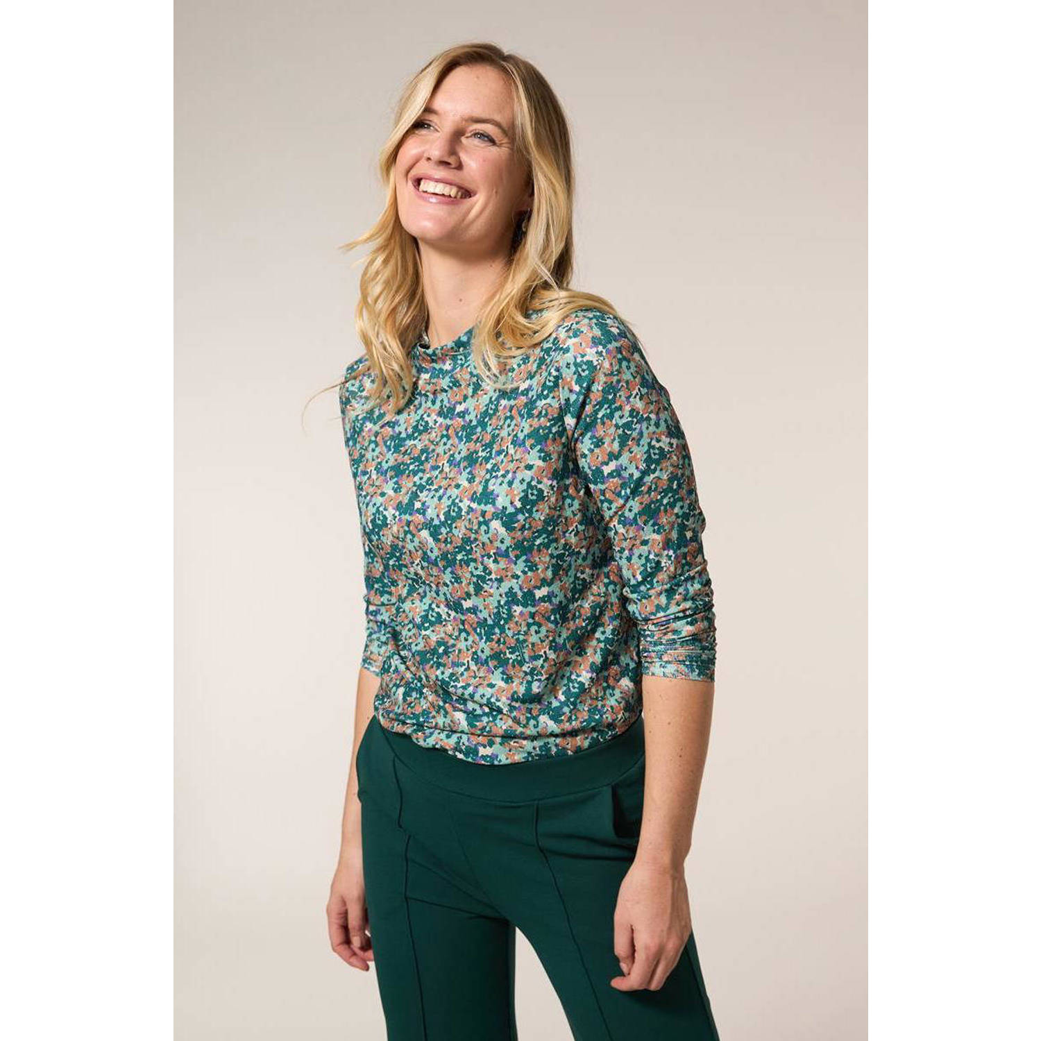 Miss Etam top met col groen