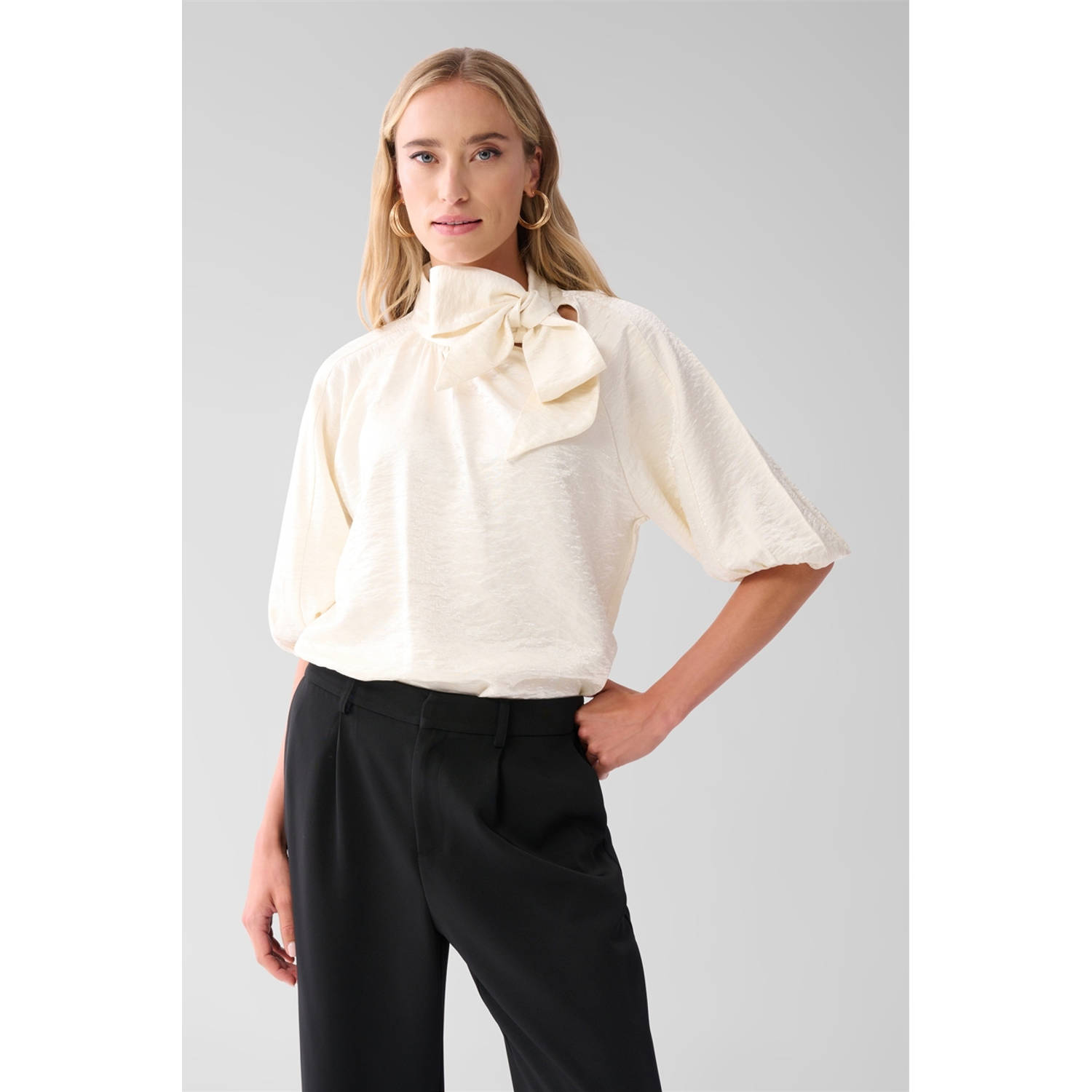Shoeby satijnen top ecru