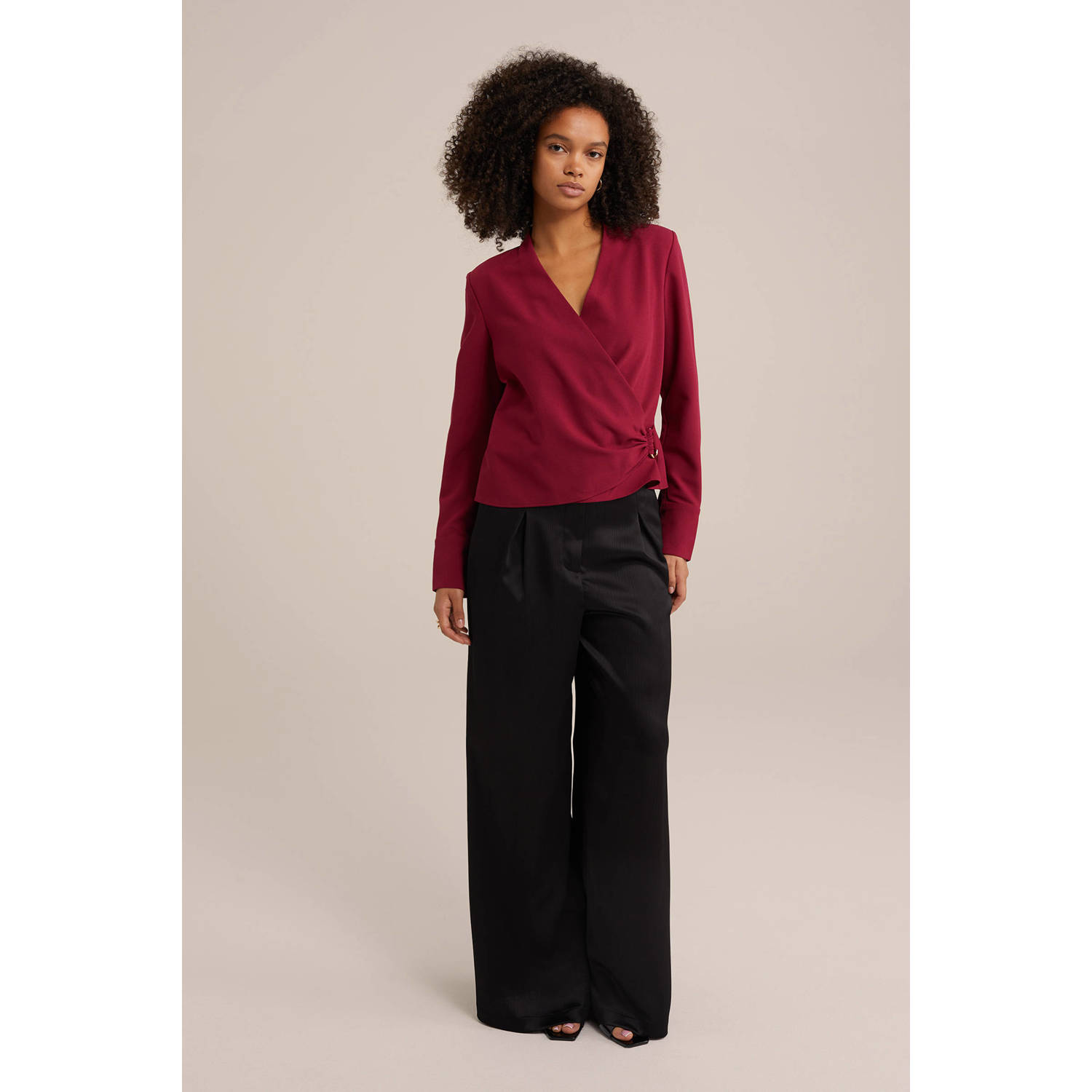 WE Fashion overslag blouse met gesp donkerrood