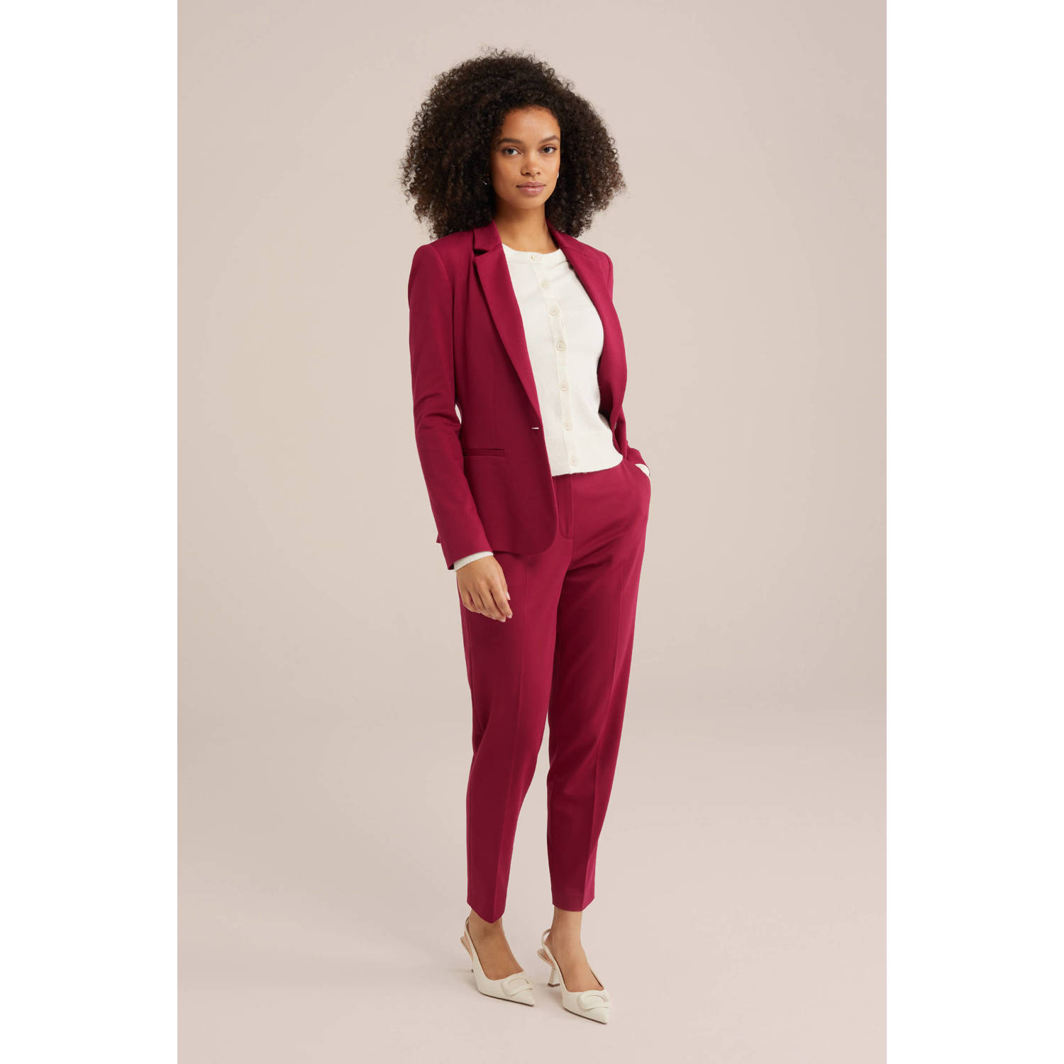 WE Fashion tapered fit chino fuchsia