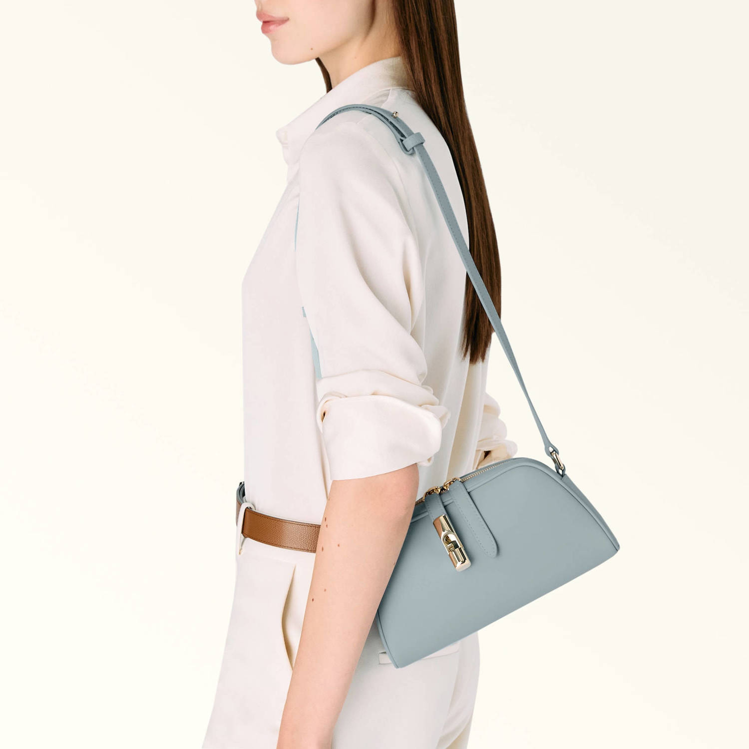 Furla leren crossbody tas Goccia Mini lichtblauw