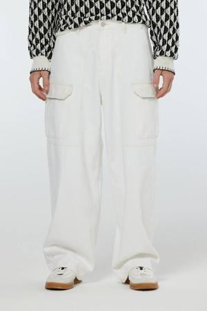 The Daze loose fit cargo broek wit