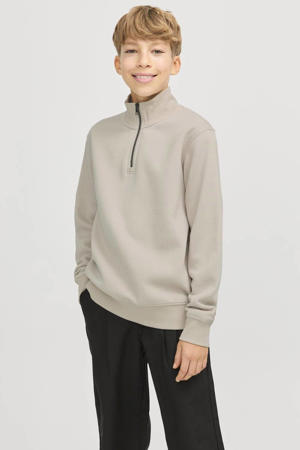 sweater beige