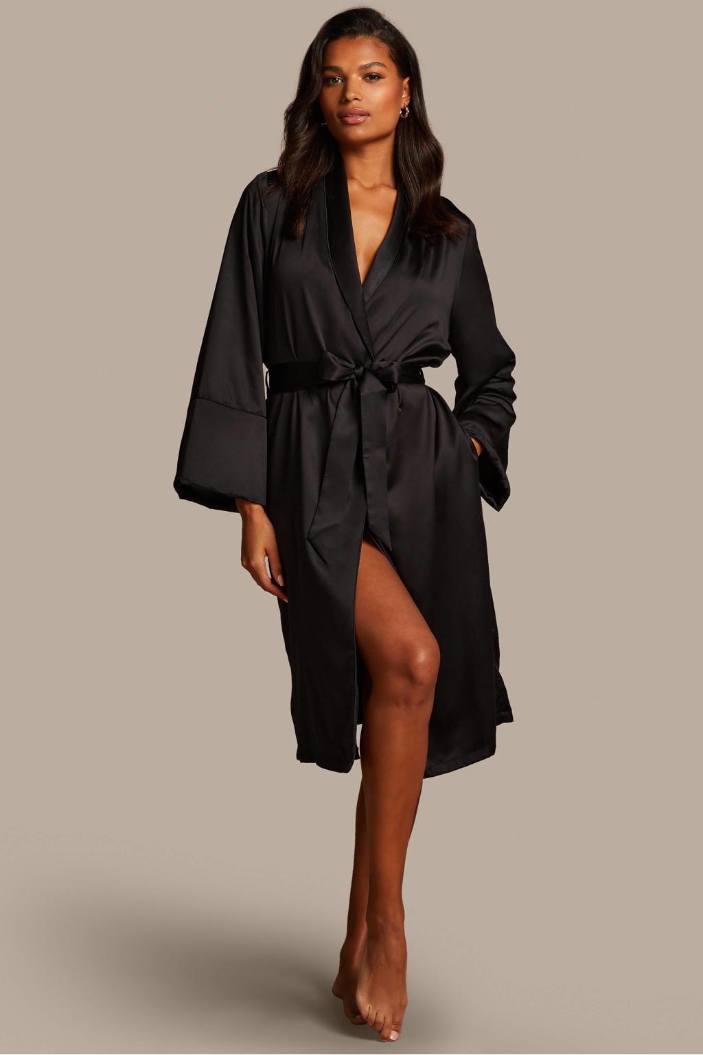 Hunkemöller Noir satijnen badjas met fleece voering zwart