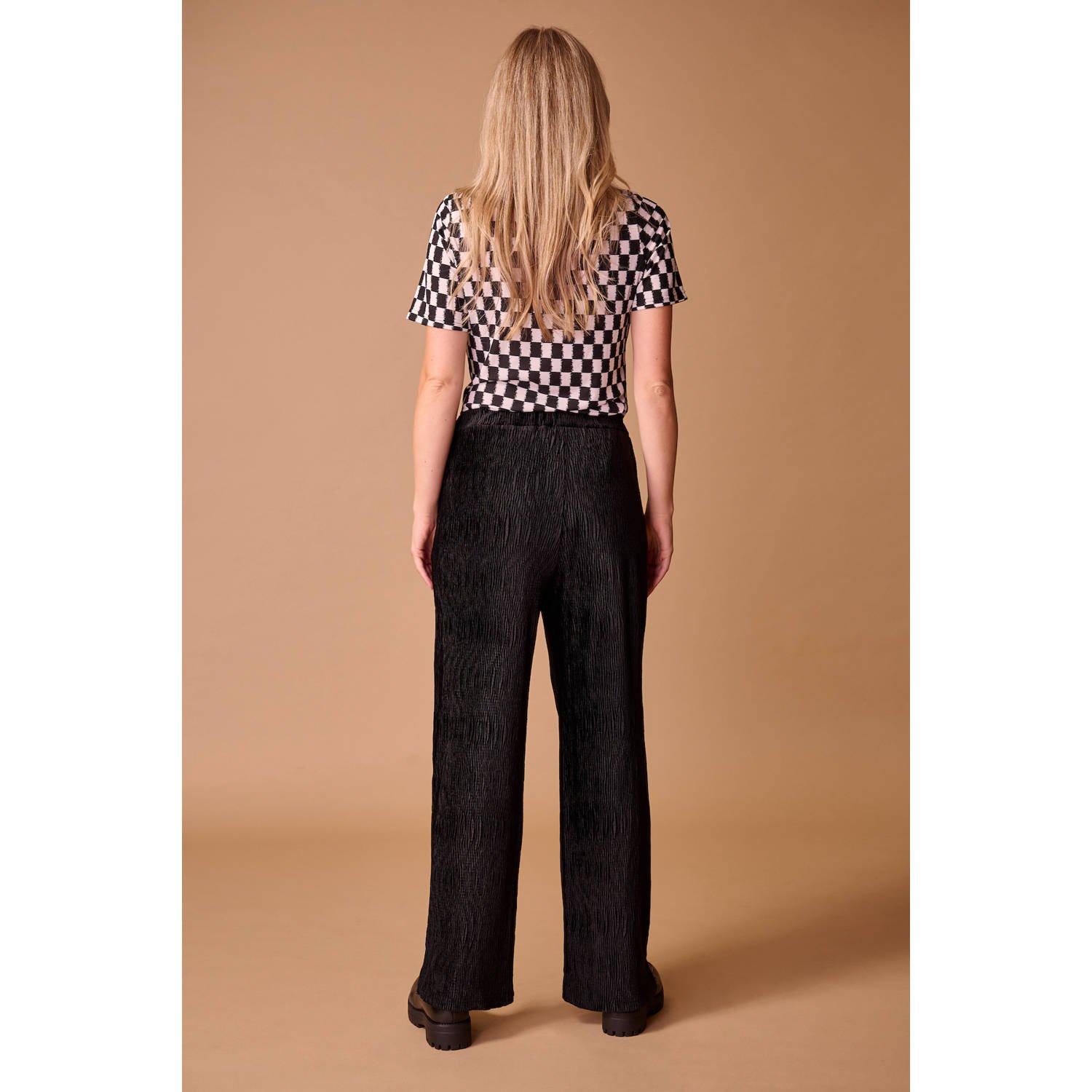 ILOSA wide leg broek van plissé zwart
