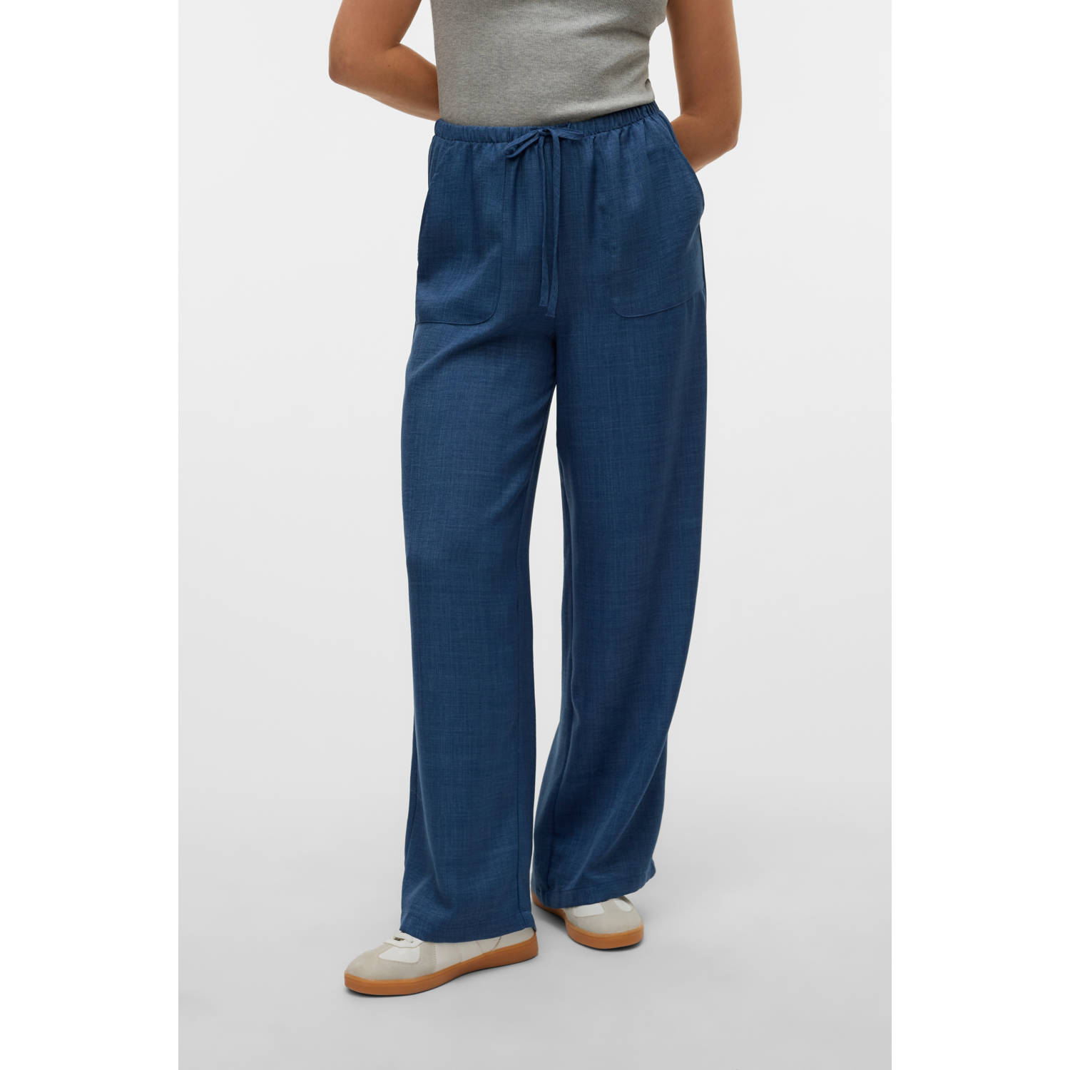 Vero Moda Regular fit wijde broek met elastische band model 'MELANEY'
