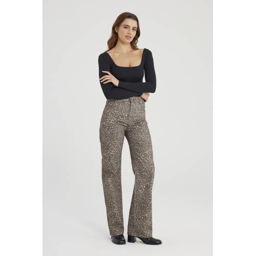 Cup of Joe Denim high straight leg jeans bruin afbeelding