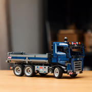 thumbnail: LEGO Technic Vrachtwagen met kiepfunctie speelgoed 42203
