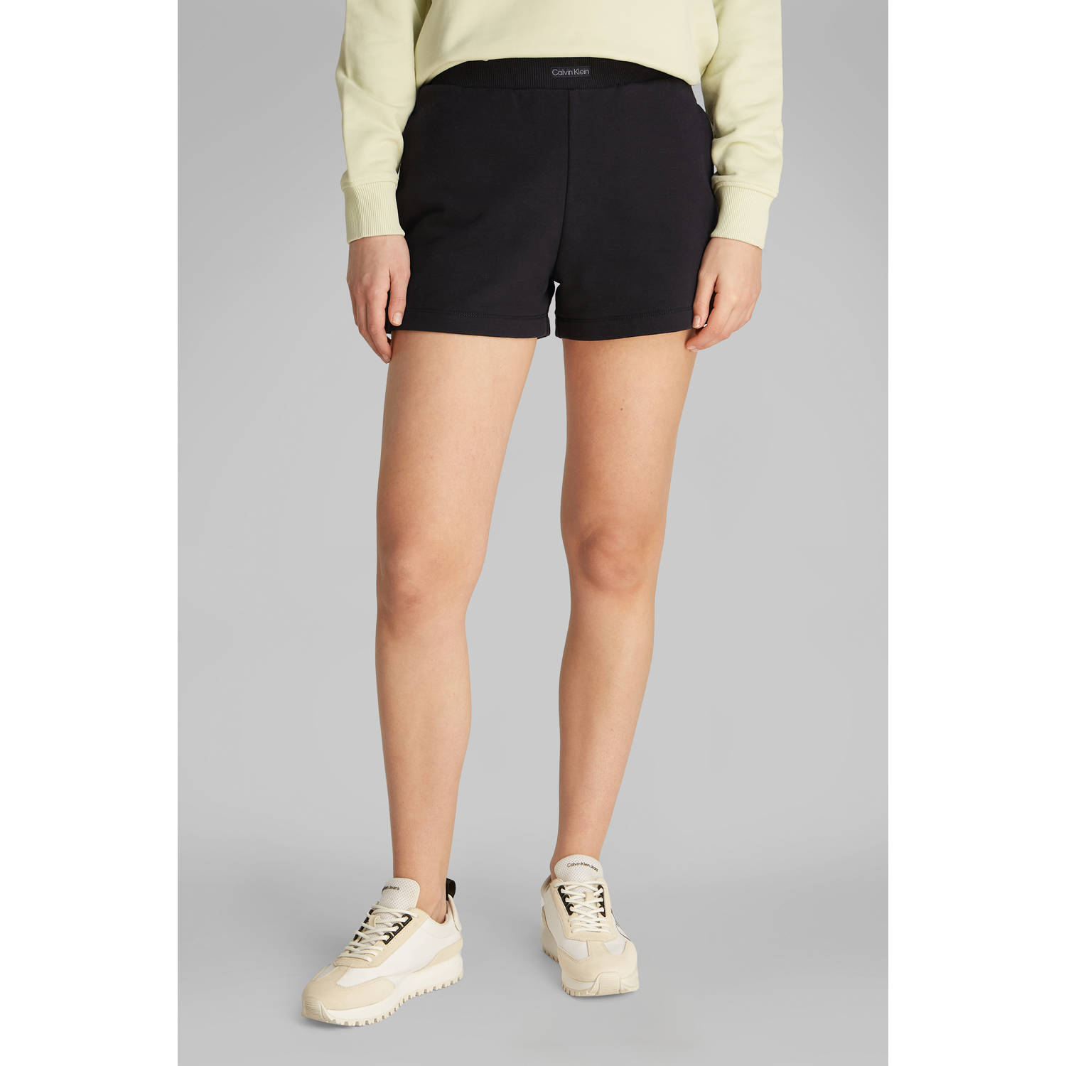 CALVIN KLEIN JEANS regular waist sweatshort zwart