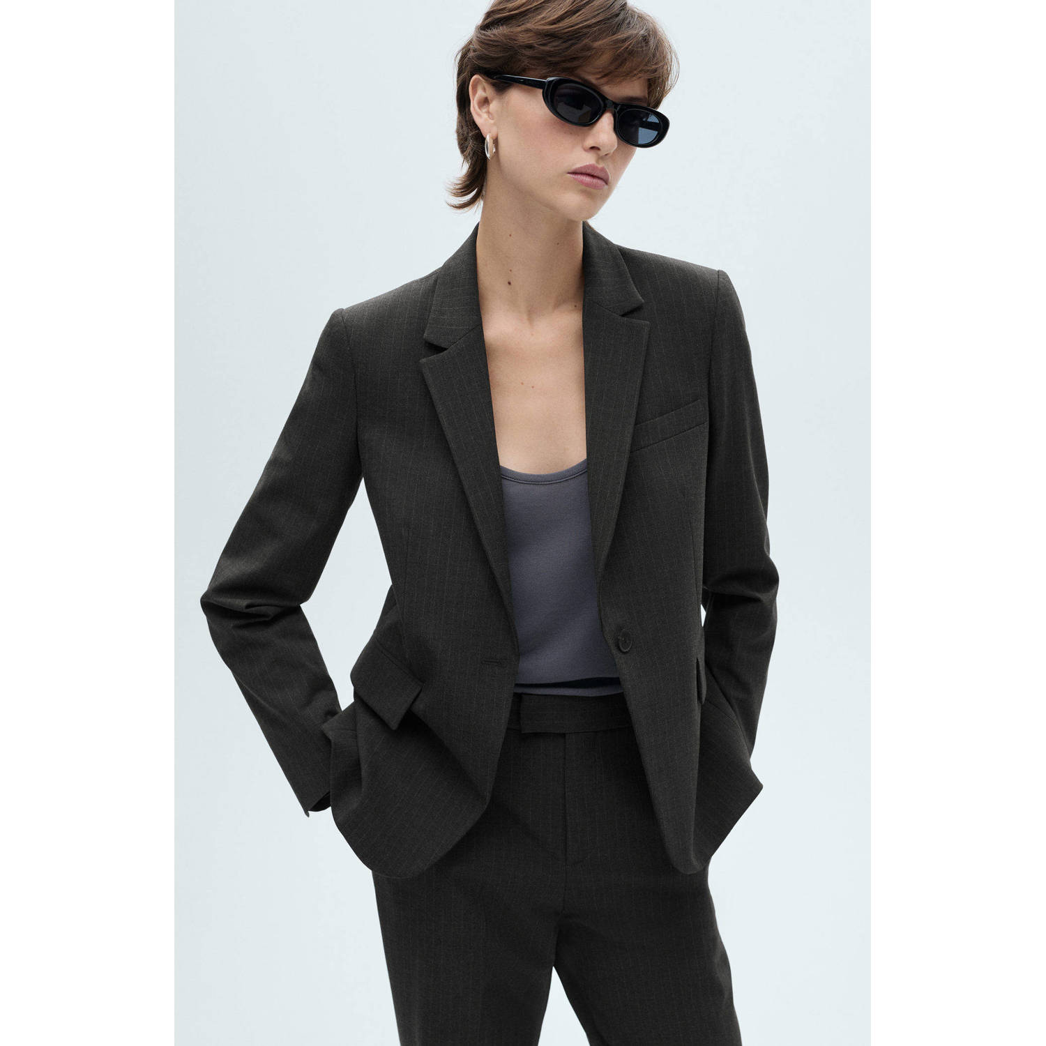 Mango blazer met krijtstreep antraciet