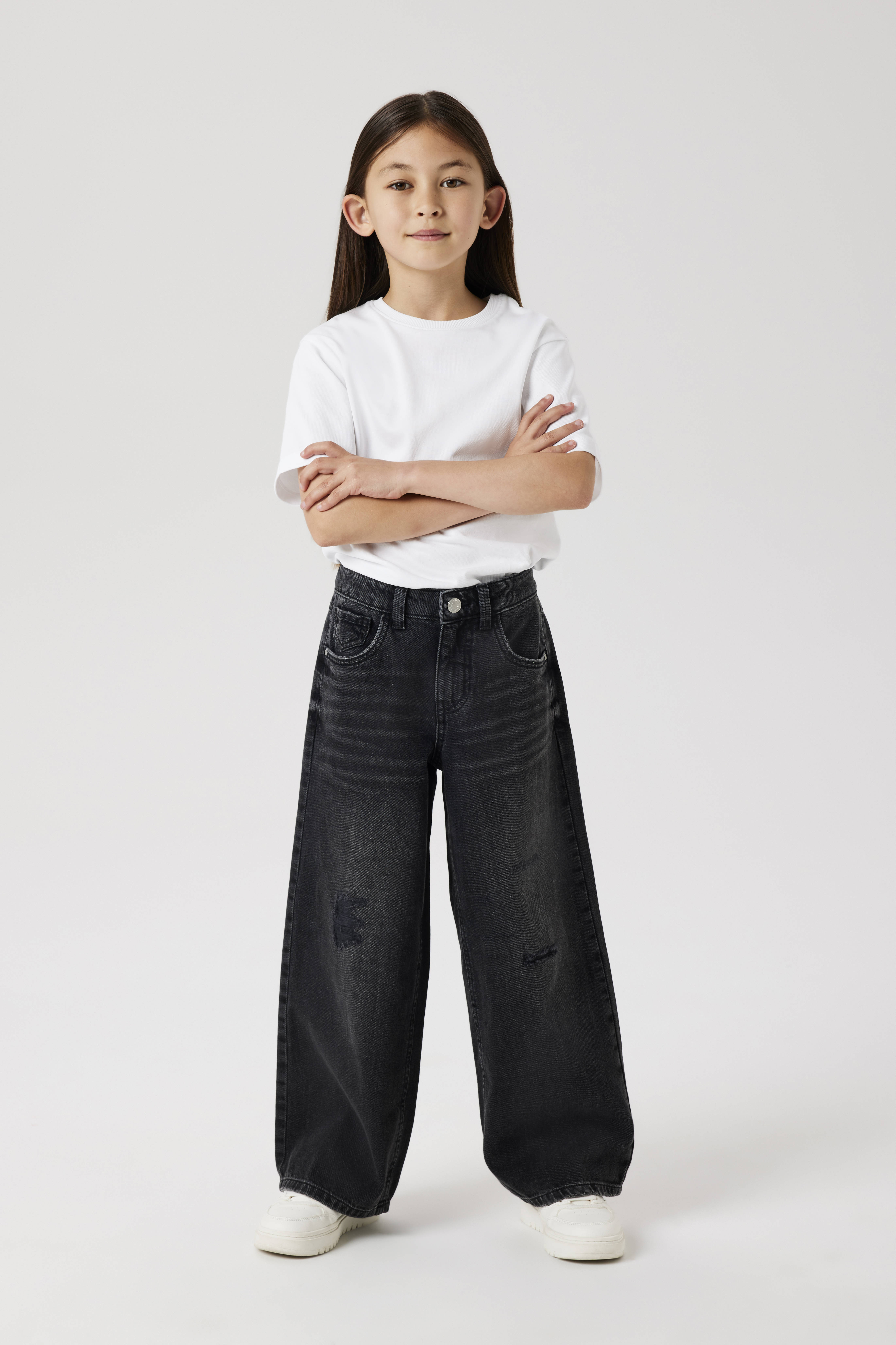 wide leg fit
