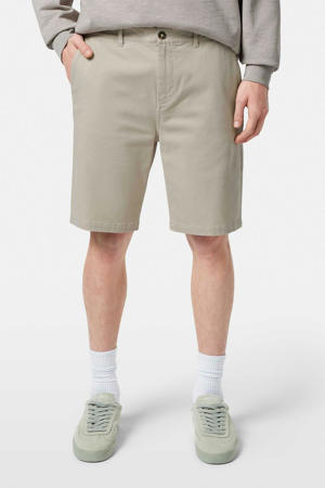 relaxed chino short beige