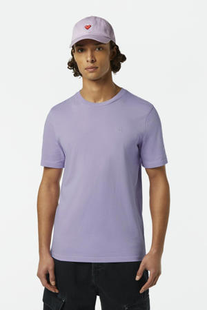 T-shirt lila