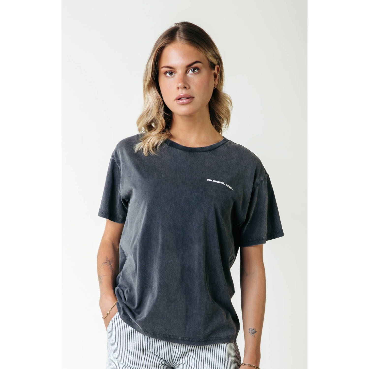 Colourful Rebel Concert Acid Wash Loosefit Tee Gray Dames