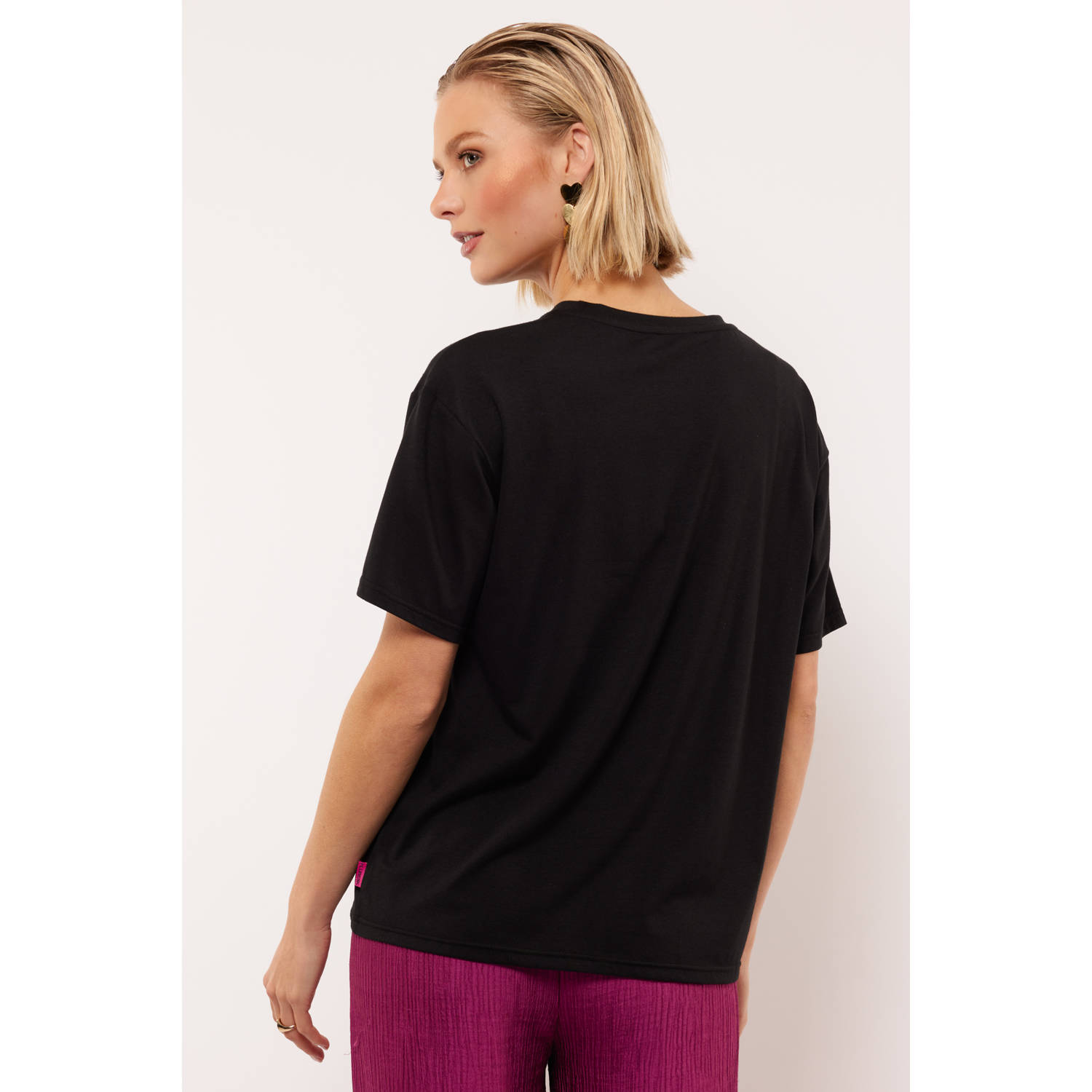FLURESK T-shirt zwart