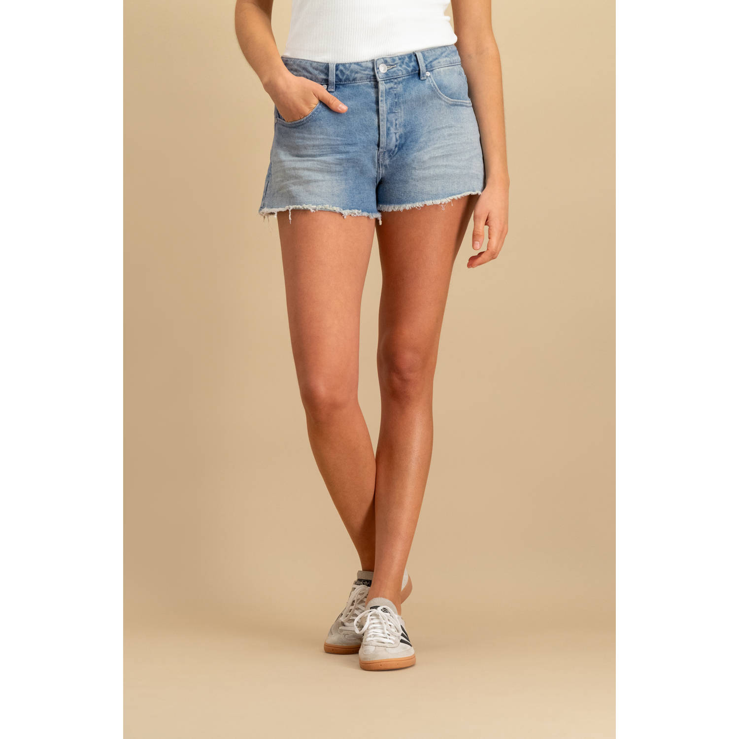 Circle of Trust regular waist denim short light blue denim