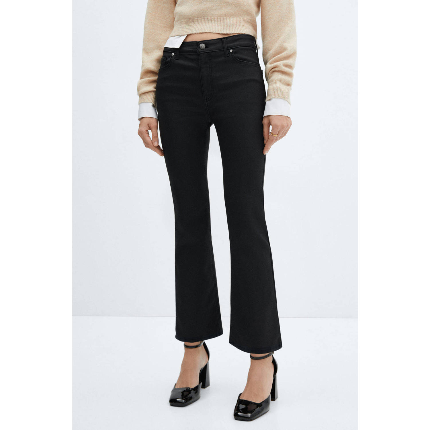 Mango regular waist coated broek zwart