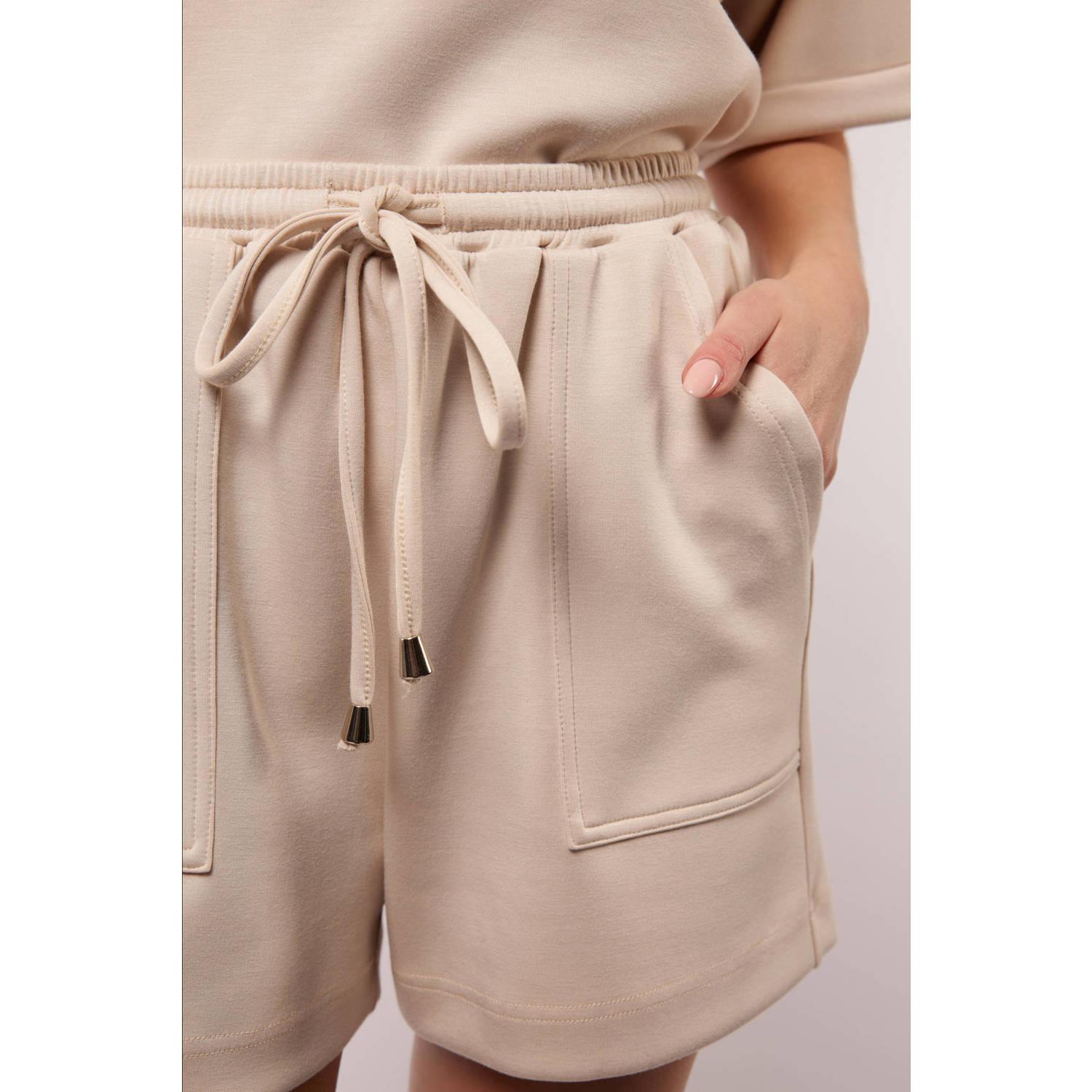 FLURESK straight regular waist casual short zand