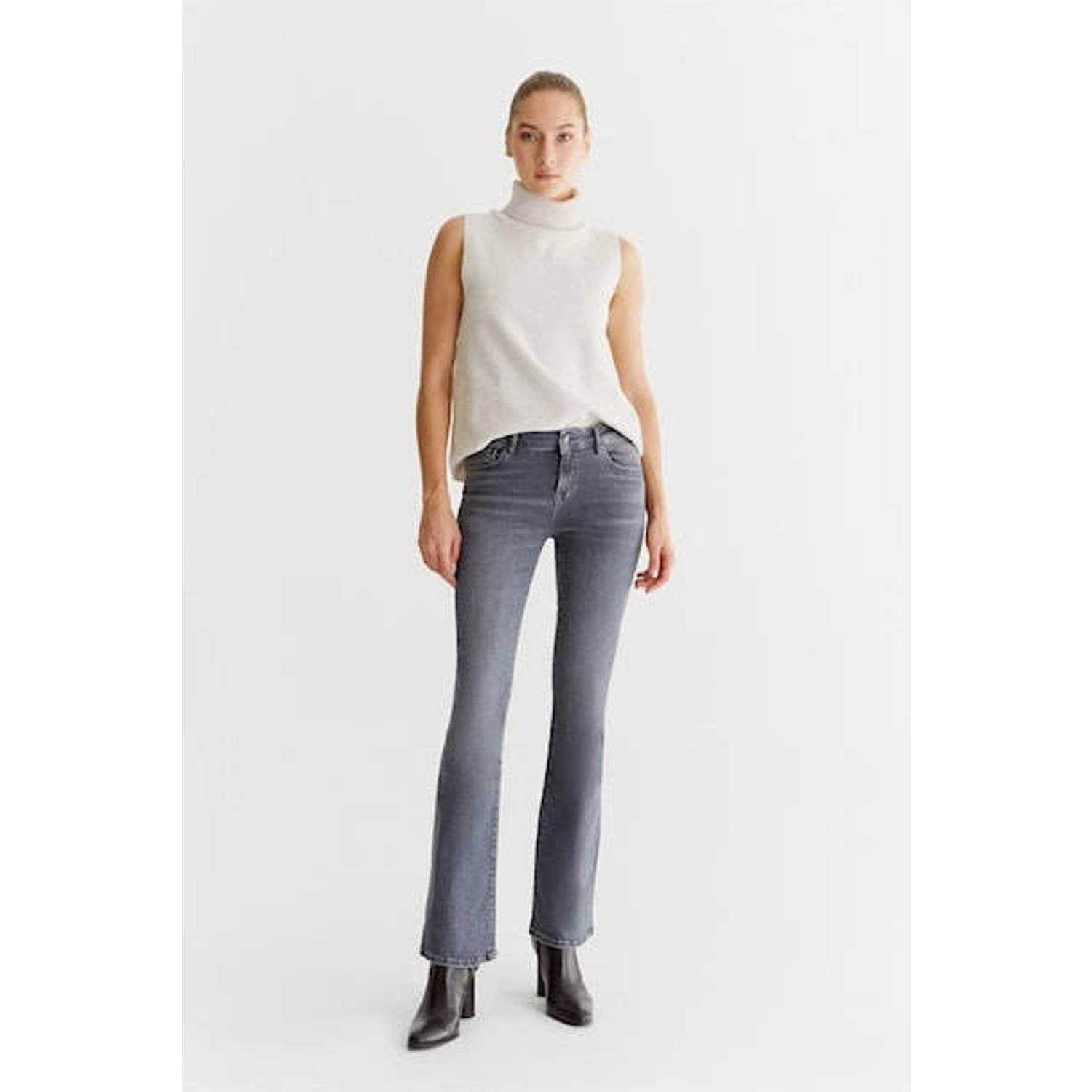 Cup of Joe Denim regular waist flared jeans grey denim