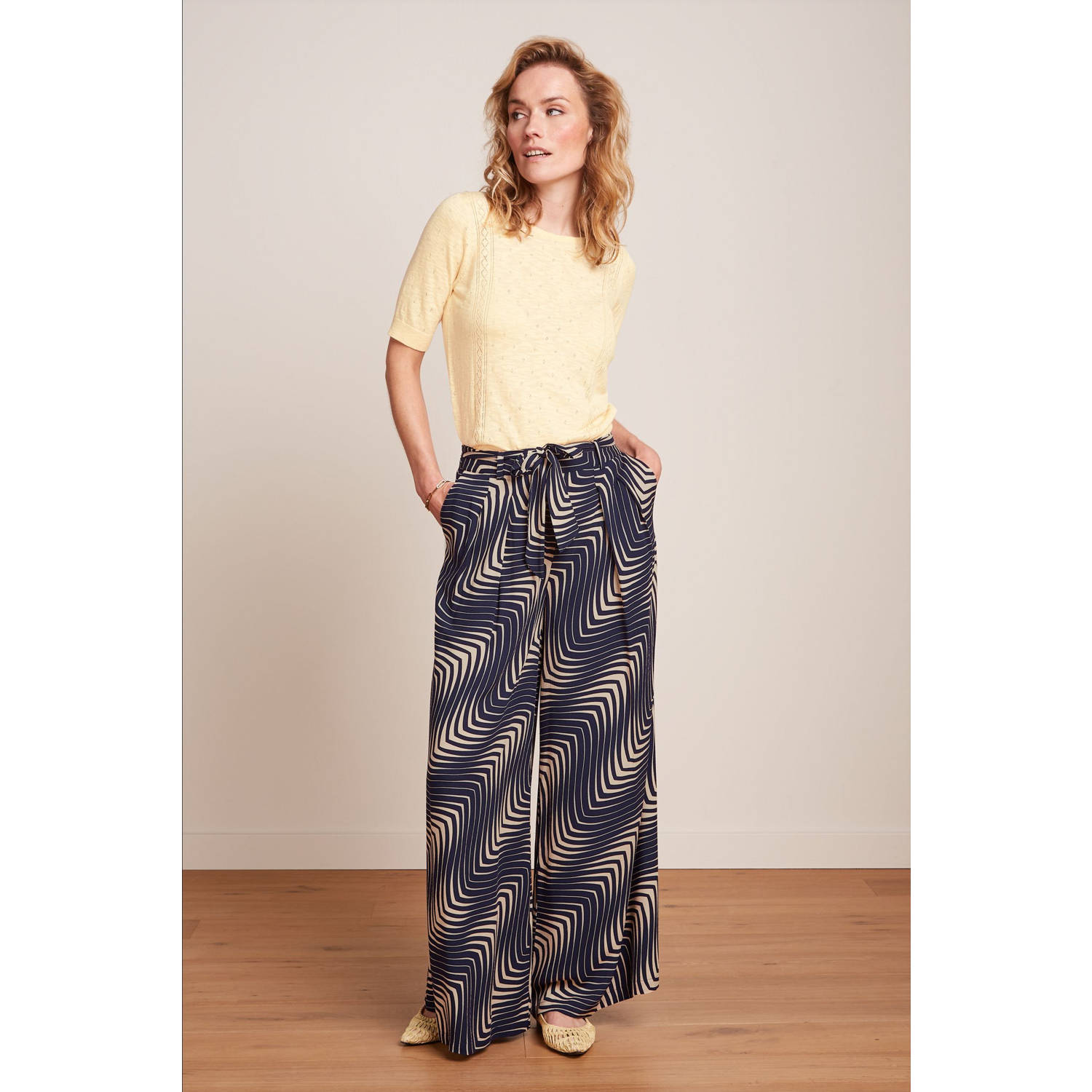 King Louie flared regular waist casual broek donkerblauw