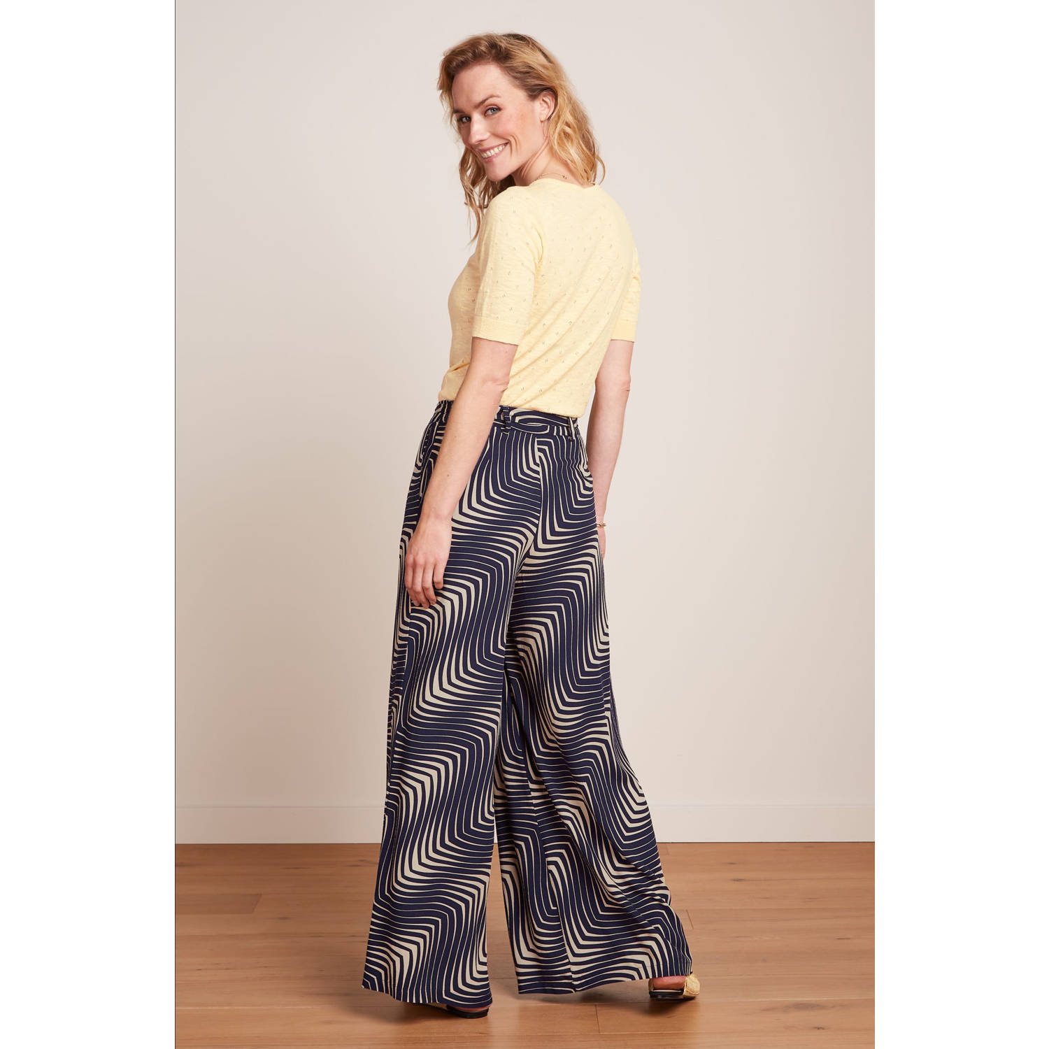 King Louie flared regular waist casual broek donkerblauw