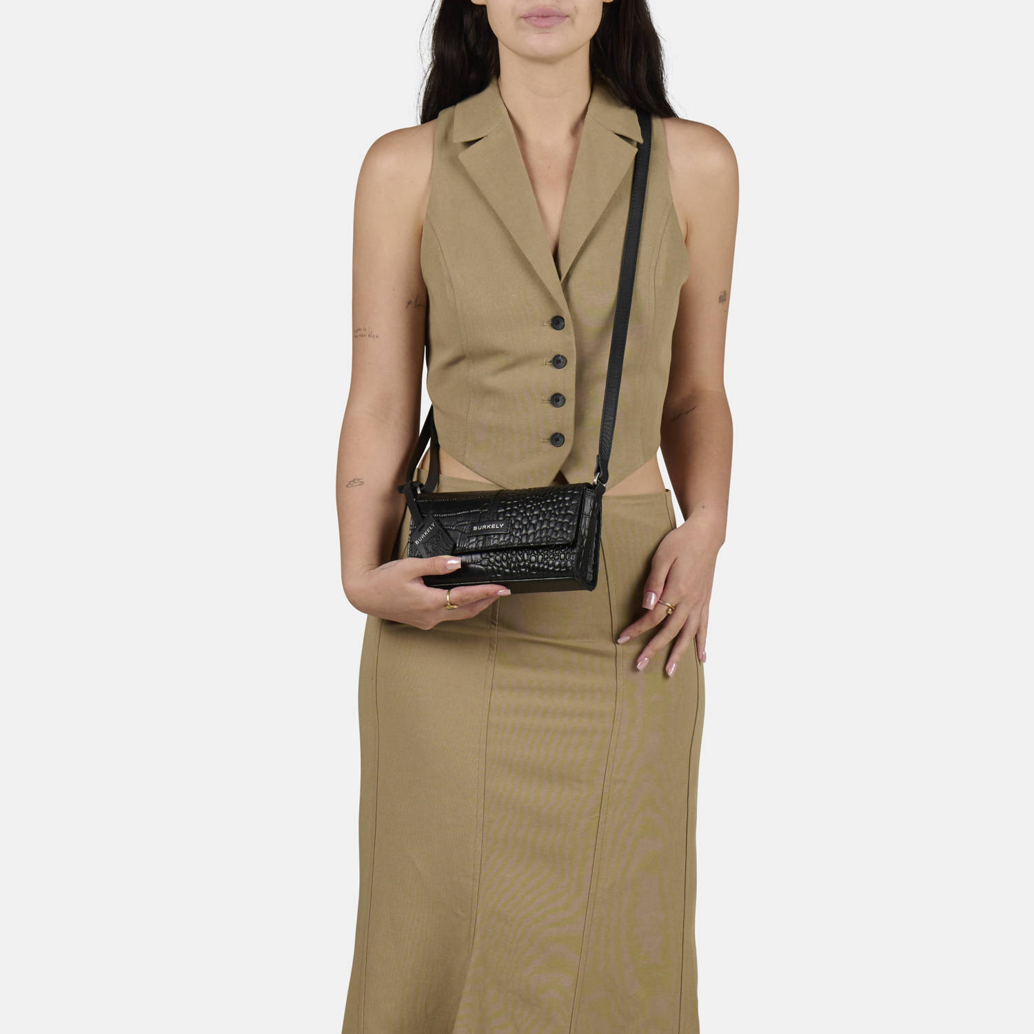 BURKELY leren crossbody tas Cool Colbie zwart
