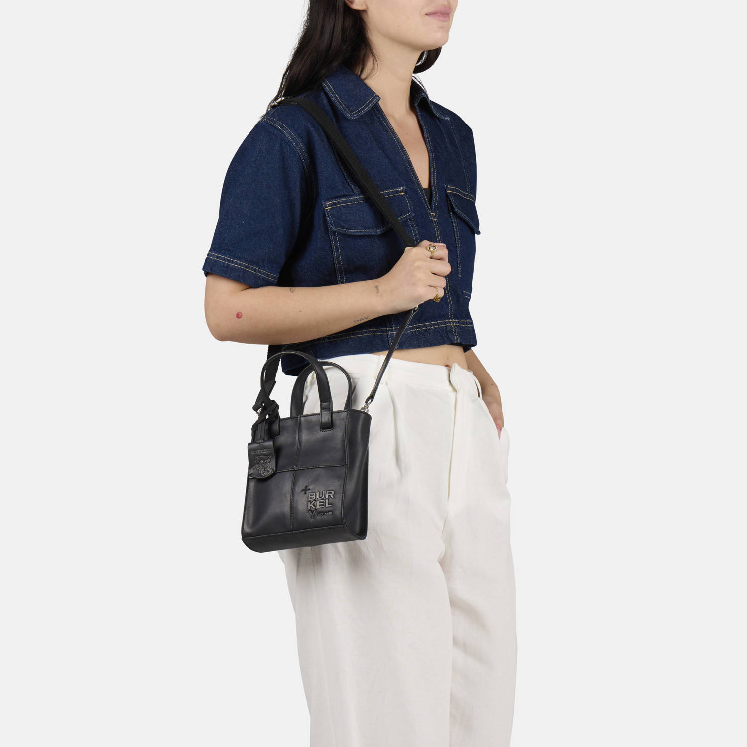 BURKELY leren mini shopper Rogue Robyn zwart