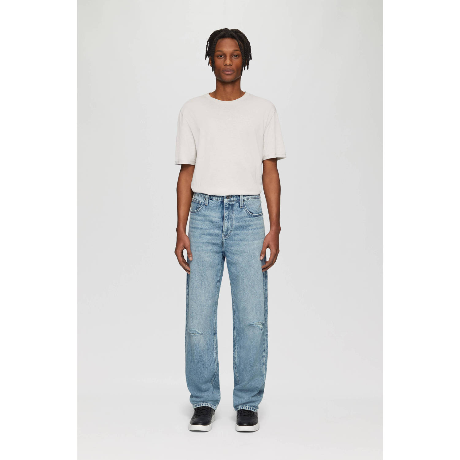 Q S by s.Oliver loose fit jeans light blue denim