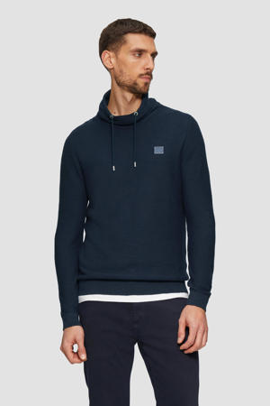 trui donkerblauw fijn gebreid