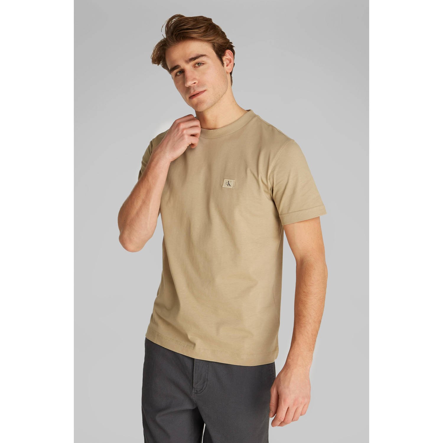 CALVIN KLEIN Heren Polo's & T-shirts Woven Label Regular Tee Beige